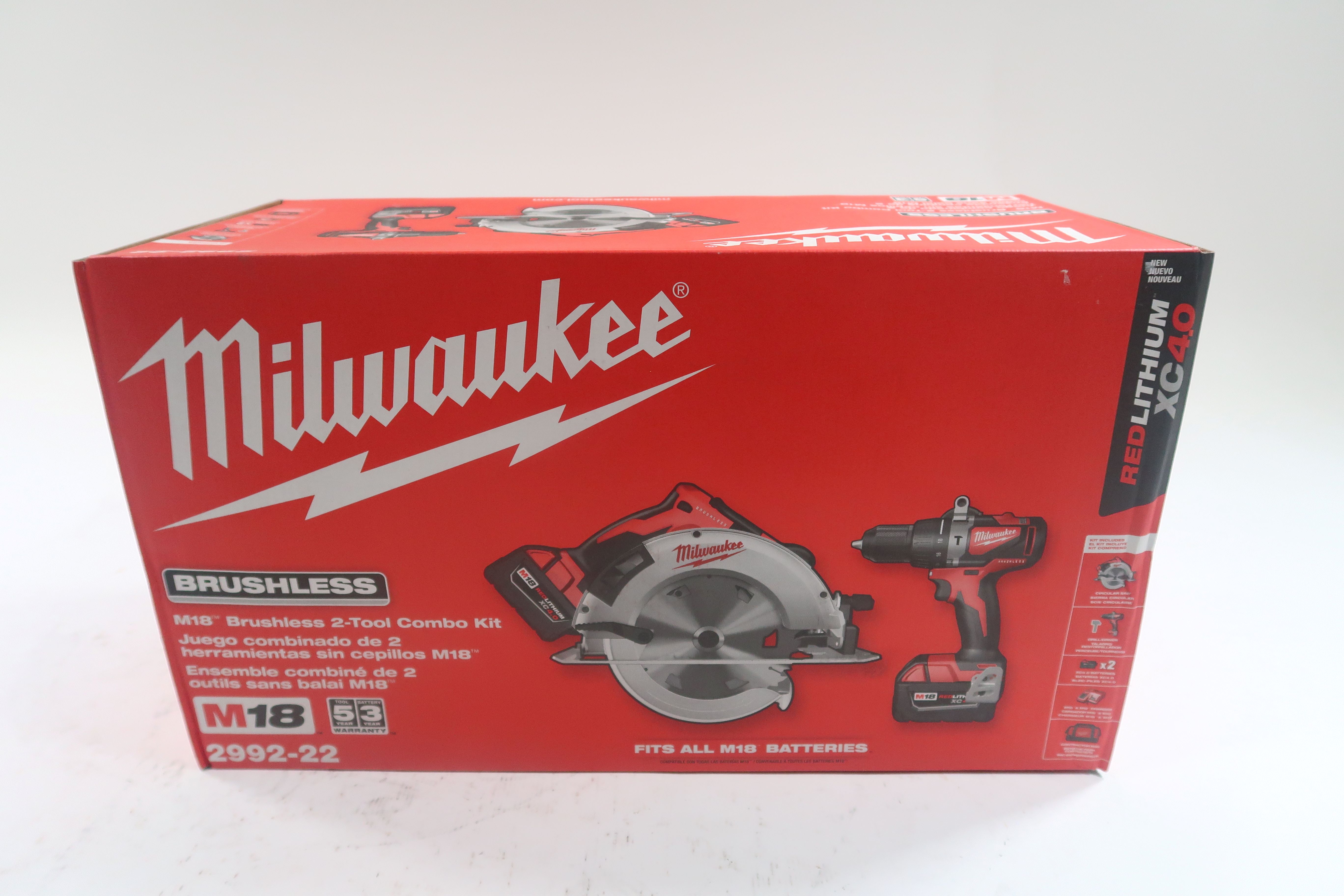 Milwaukee 299222 M18 18V Cordless Hammer Drill / Circular Saw Combo