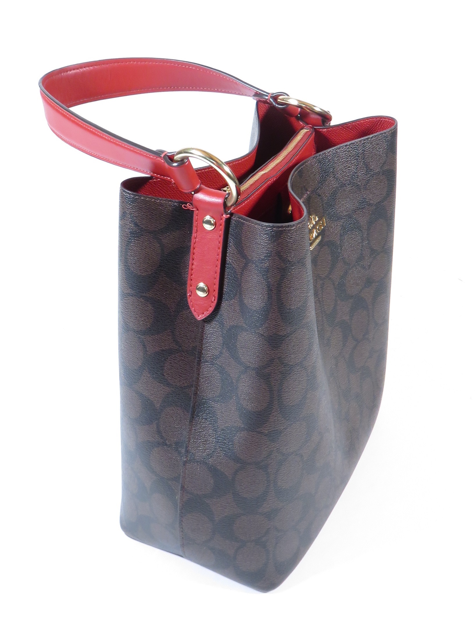 4cb053d4-0524-45c9-a05b-