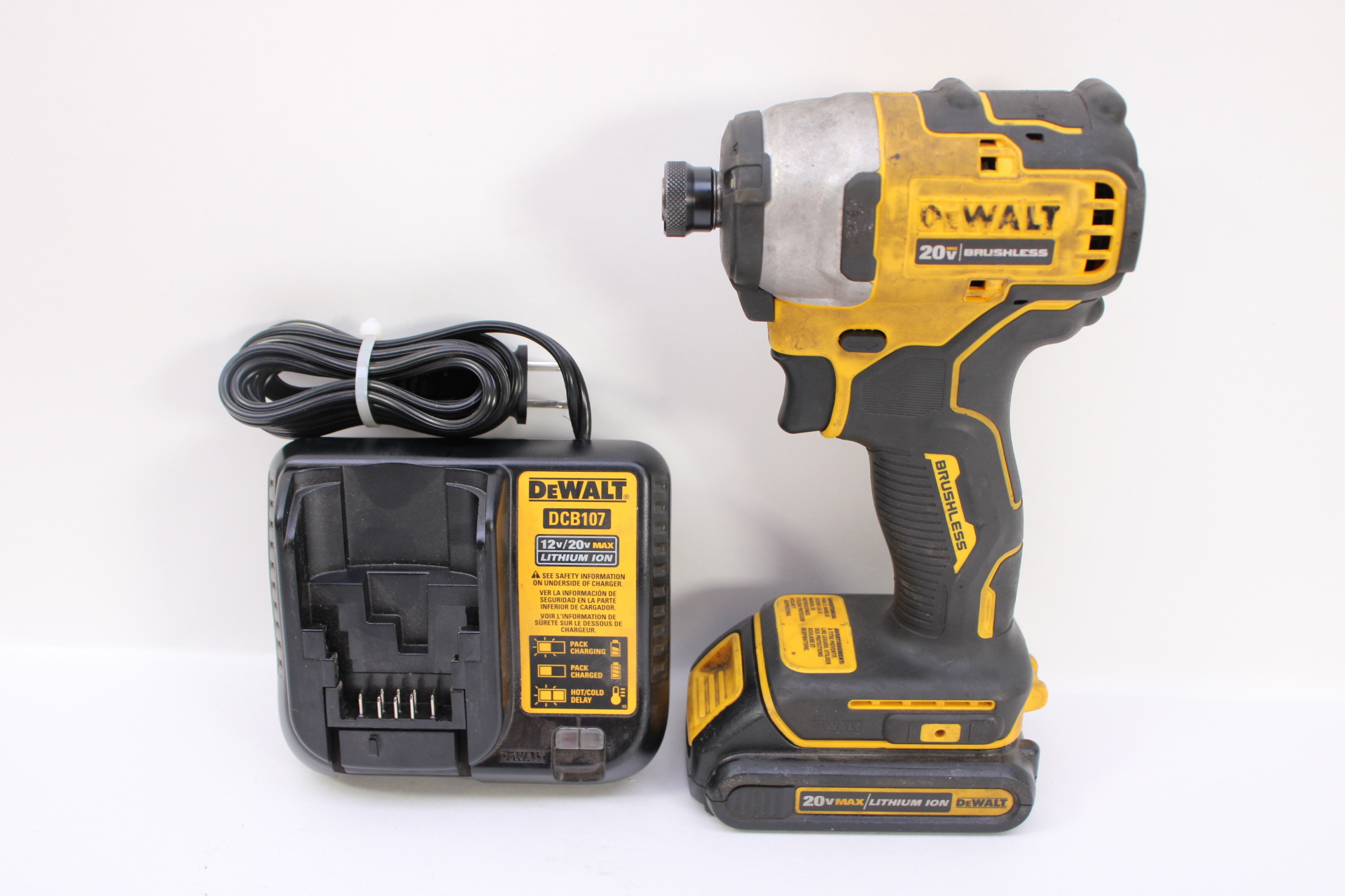 DeWalt DCF809 ATOMIC 20V MAX Brushless Compact 1/4