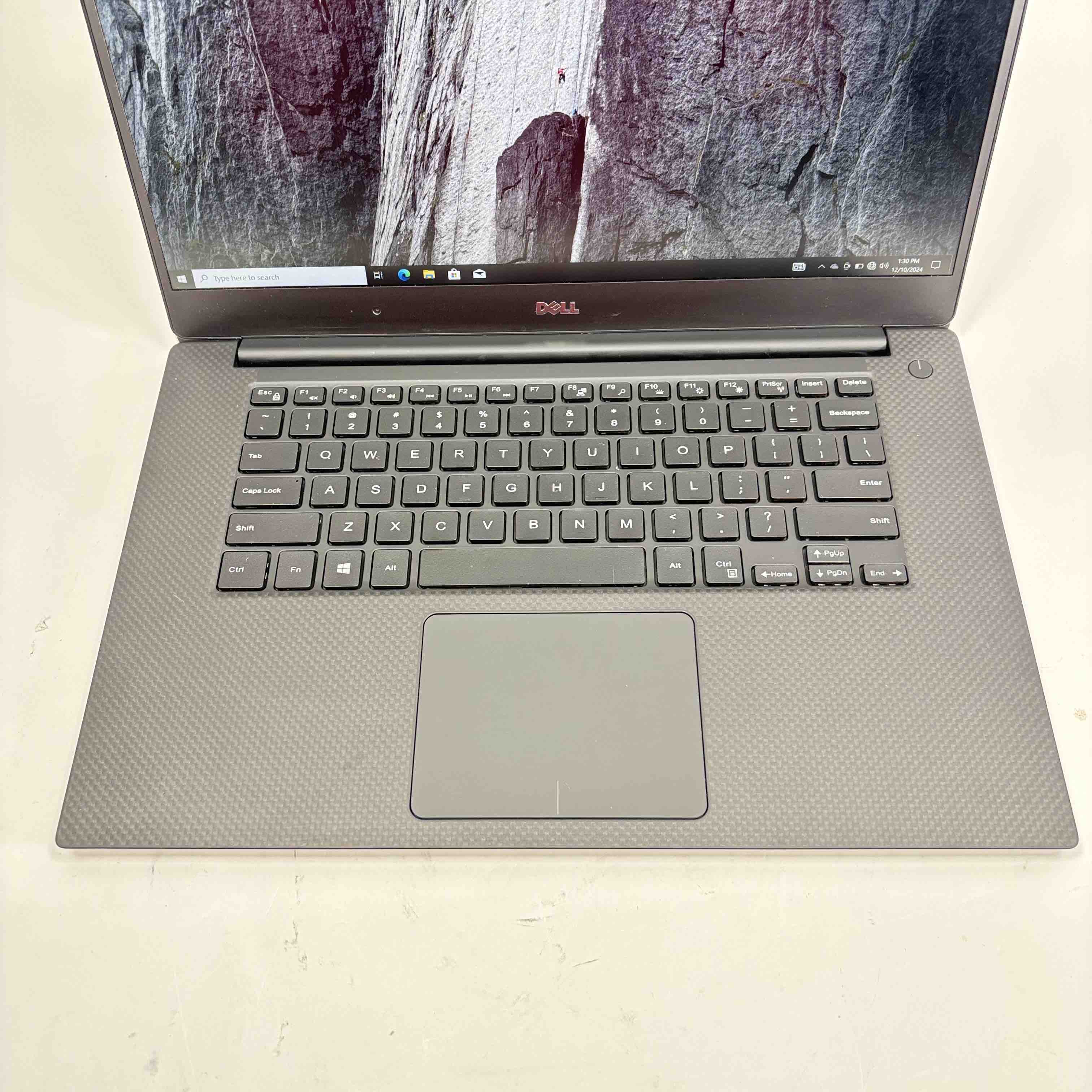 Dell Precision 5520 P56F Core i7-7820HQ 2.9GHz 32GB RAM 512GB SSD 