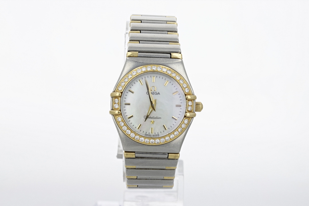 Omega Constellation Diamond Accent Mother of Pearl Dial Quartz Women s Watch