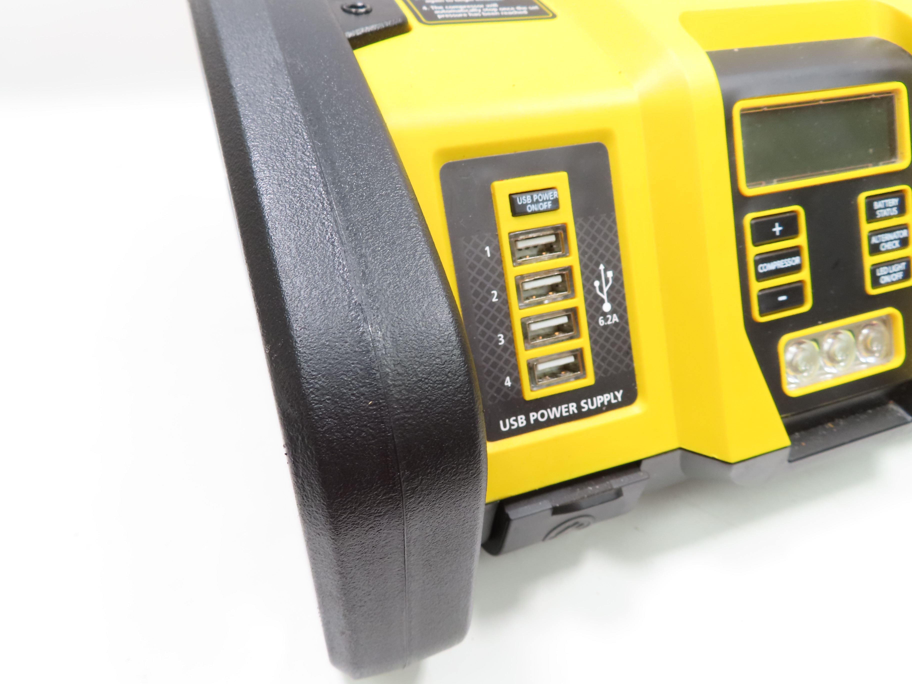 Stanley PP1DCS Fatmax 1000 Peak Amp A/V Power Station