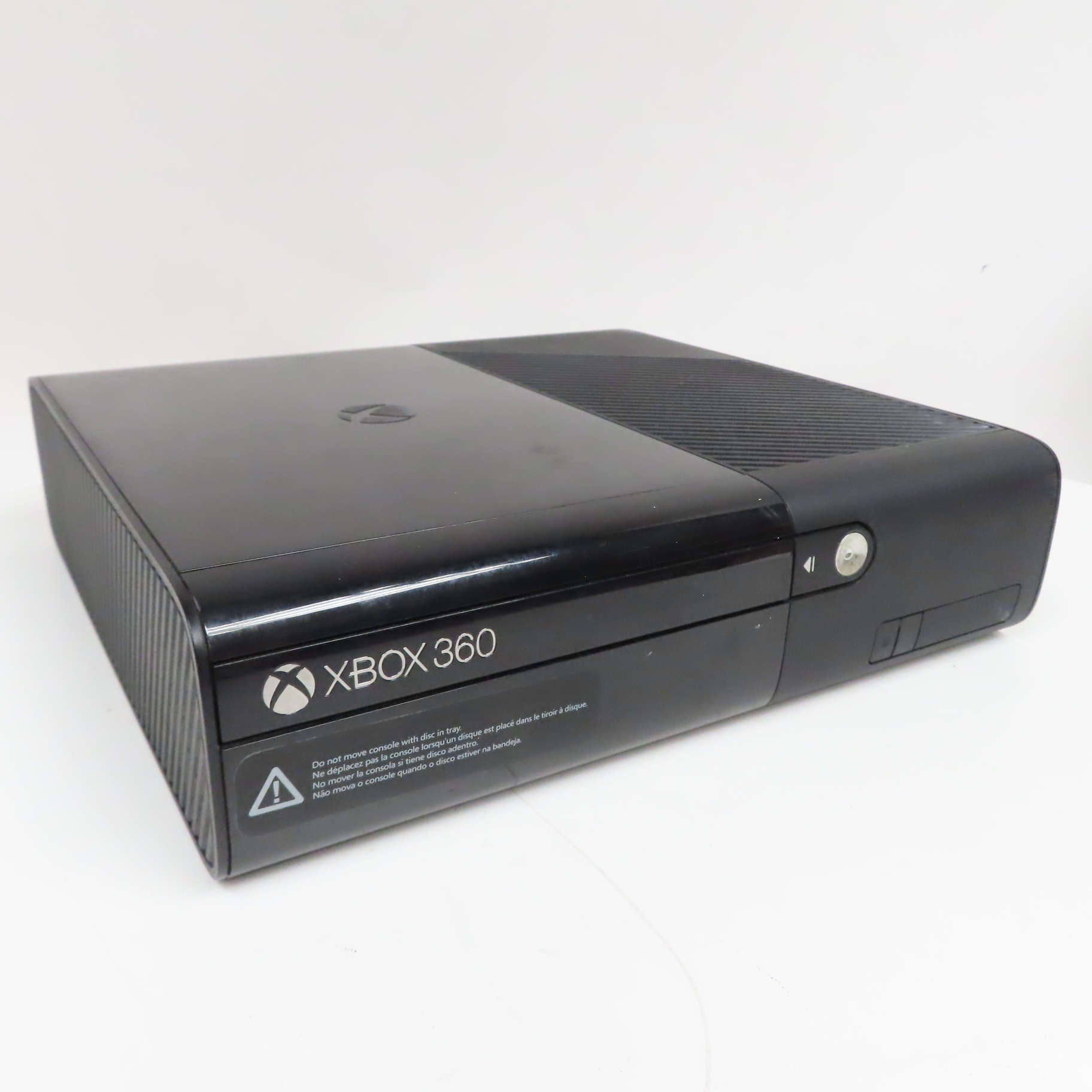 Microsoft 1538 Xbox 360 E 250GB Video Game Console (In Box)