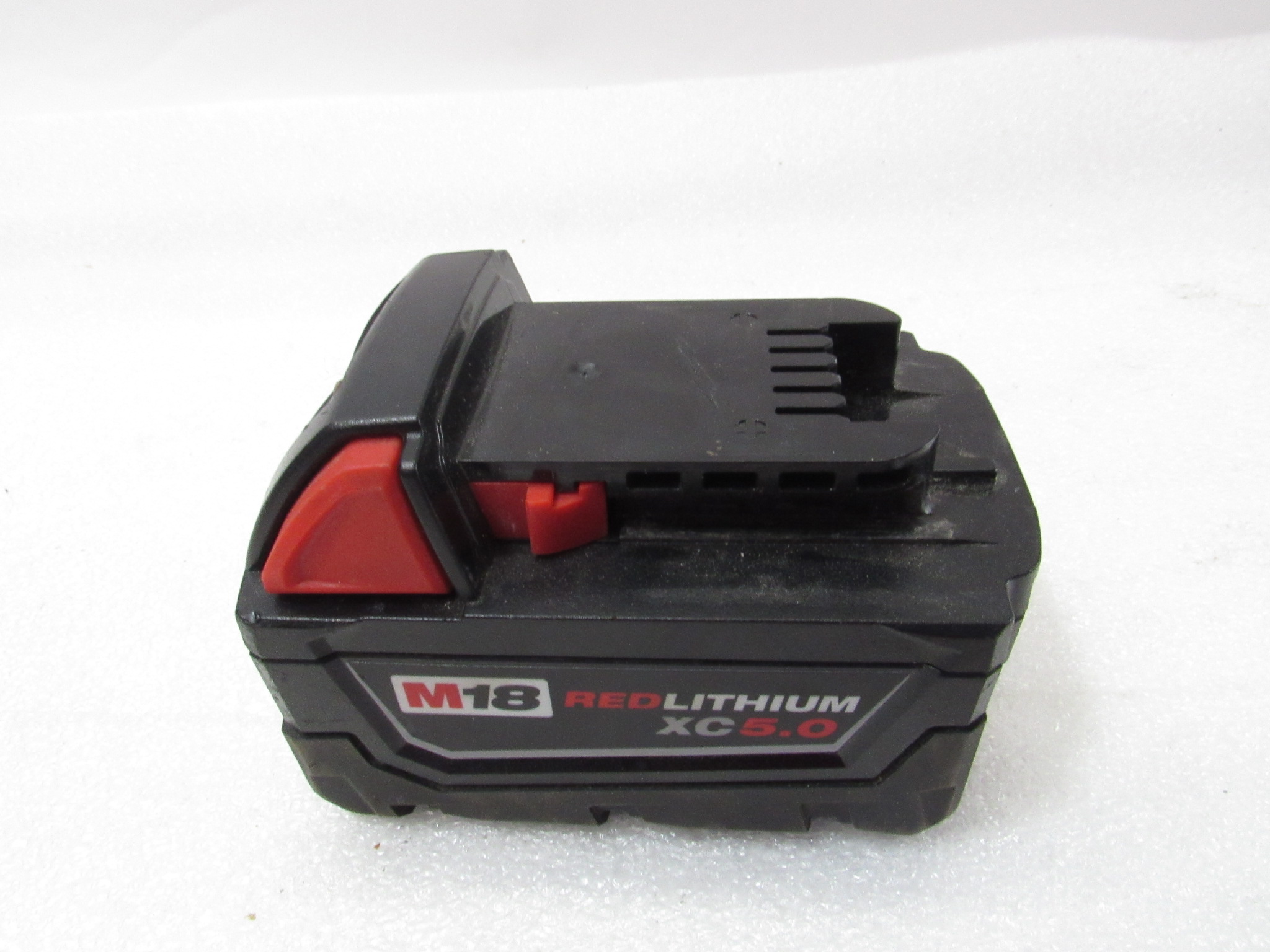 Milwaukee 48-11-1850 M18 18 Volt 5.0AH Battery