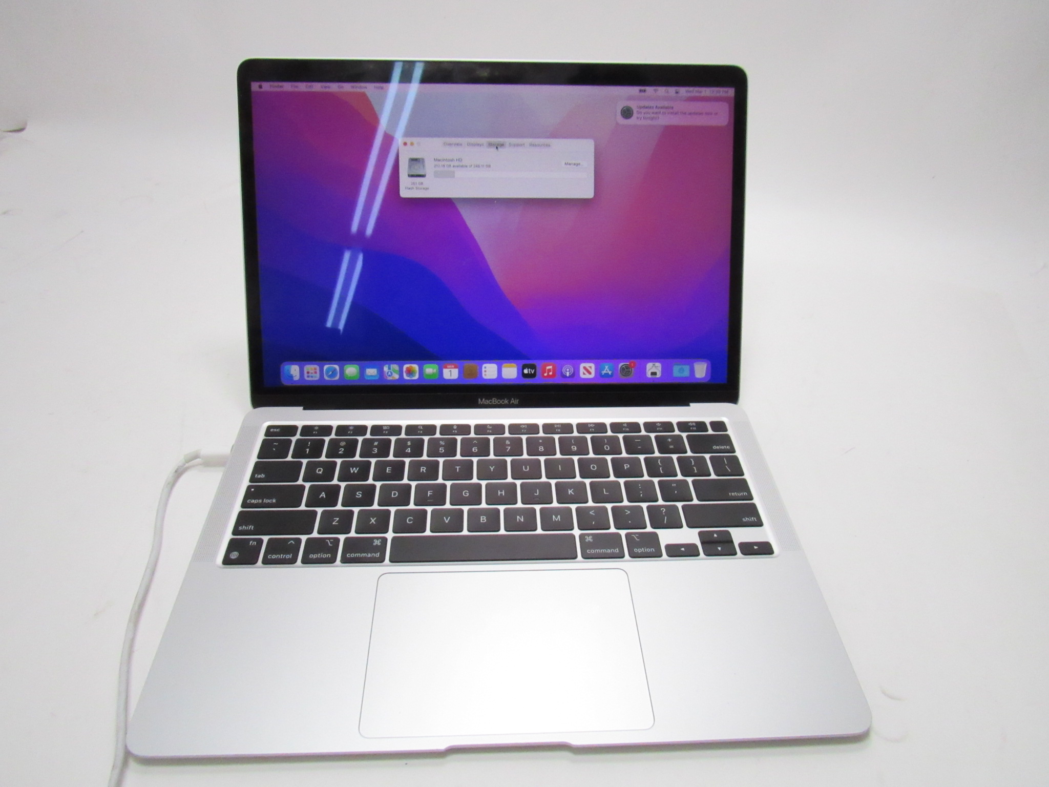 Apple MacBook Air (2020) MGN63LL/A M1 (7C GPU) 3.2Ghz 8GB RAM 256GB SSD ...