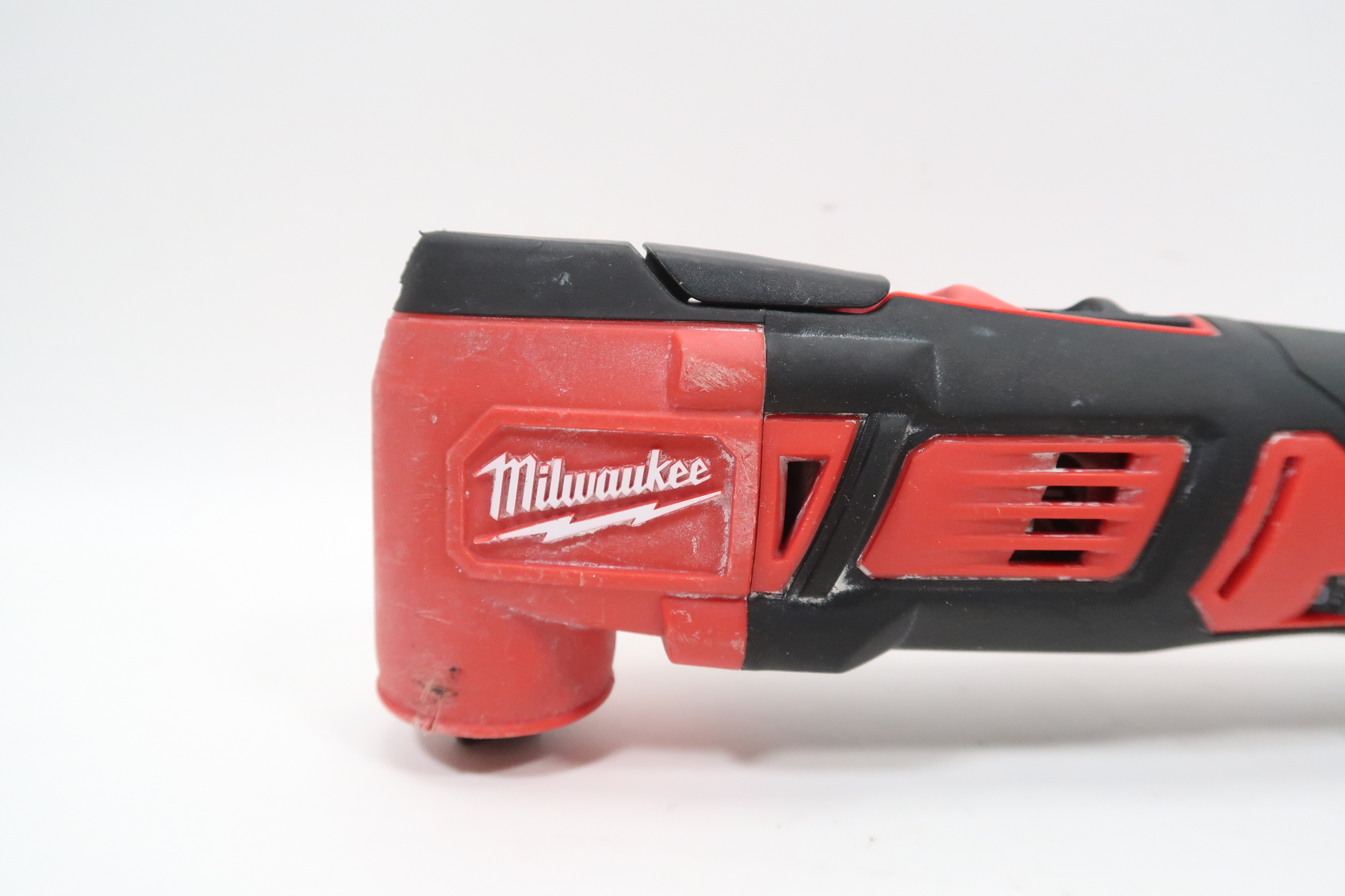 CRAFTSMAN 20-volt Cordless Oscillating Tool - 18,000 OPM - LED Light Variable Speed Bare Tool Battery Not Included Cmce500b 00276579 - View #2