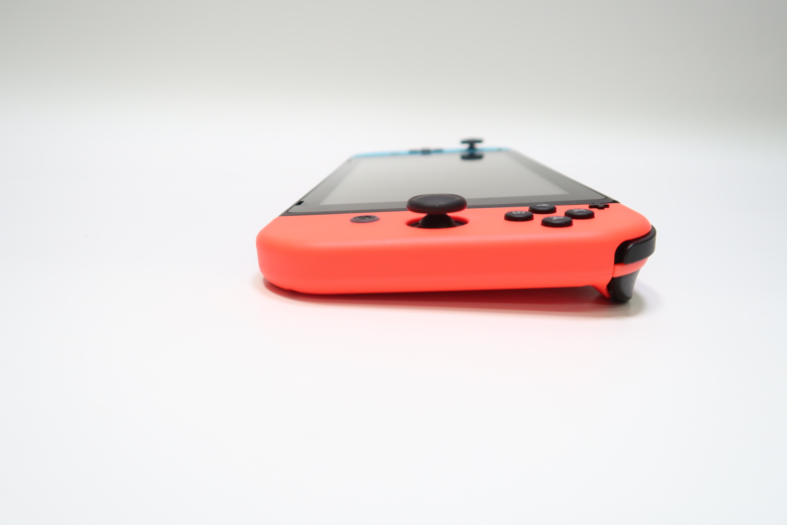 Nintendo Switch HAC-001 32GB Video Game System Switch (Blue/Red) 5744