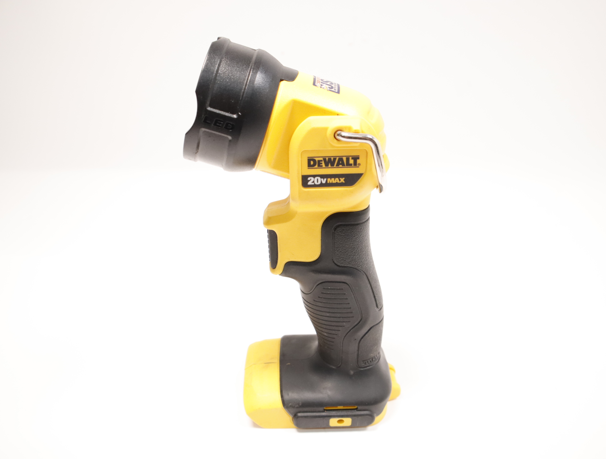 Dewalt DCL040 20V MAX LED Work Light/Flashlight Tool Only 5526