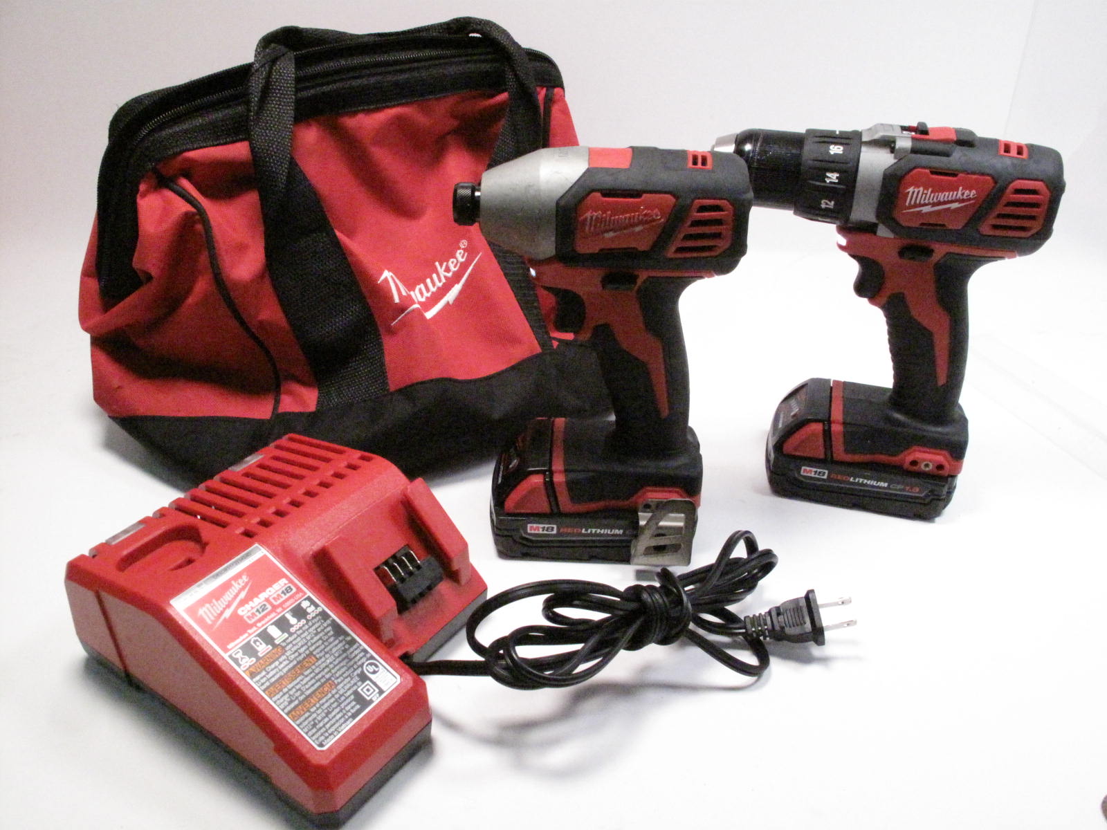 Milwaukee 2691-22 2-Tool Combo Set Drill/Impact Driver 18V