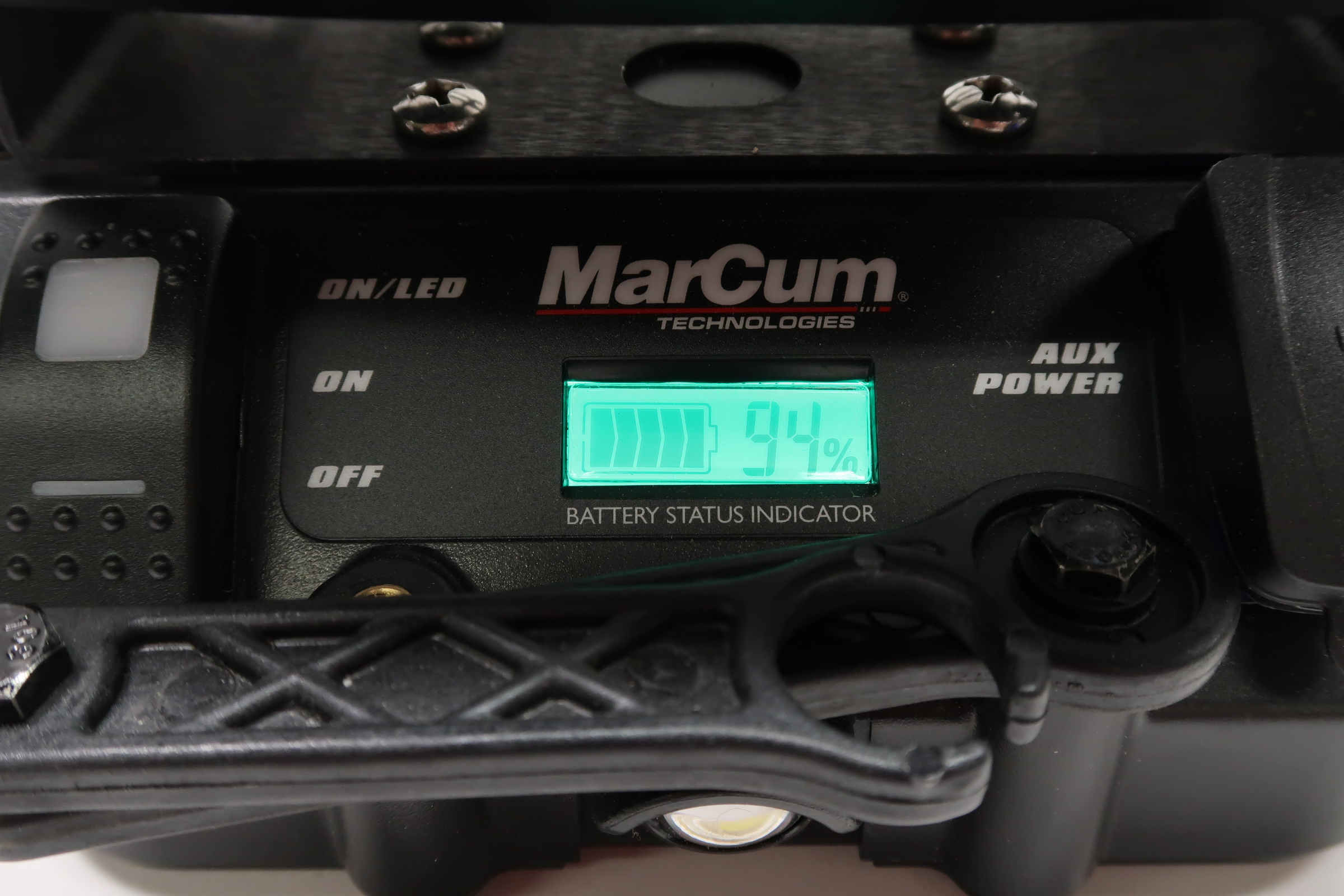 MarCum LX7L Digital Ice Fishing Sonar Fishfinder