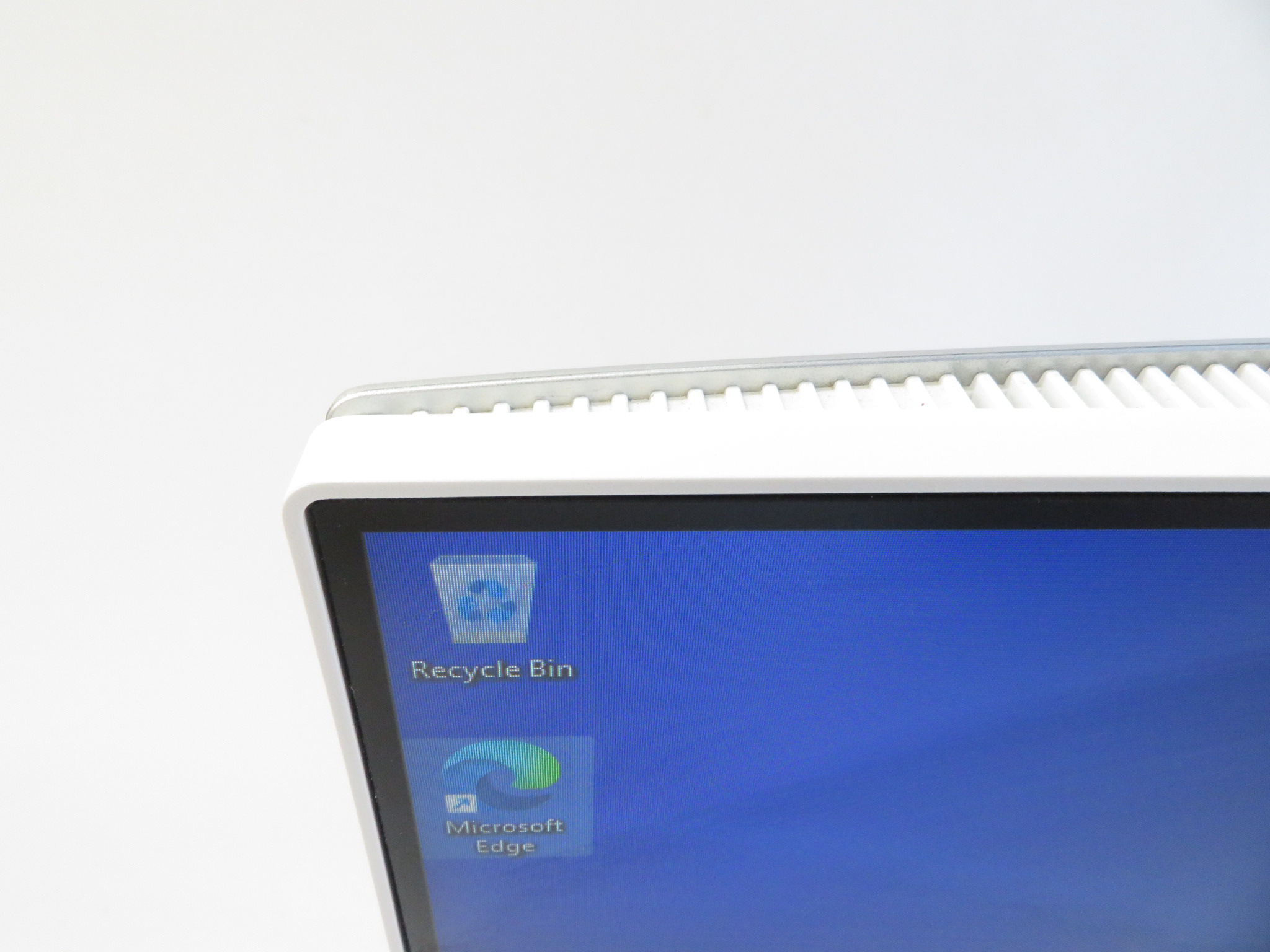 Dell Inspiron 5400 AIO Intel Core i7-1165G7 2.80GHz 16GB RAM 256GB