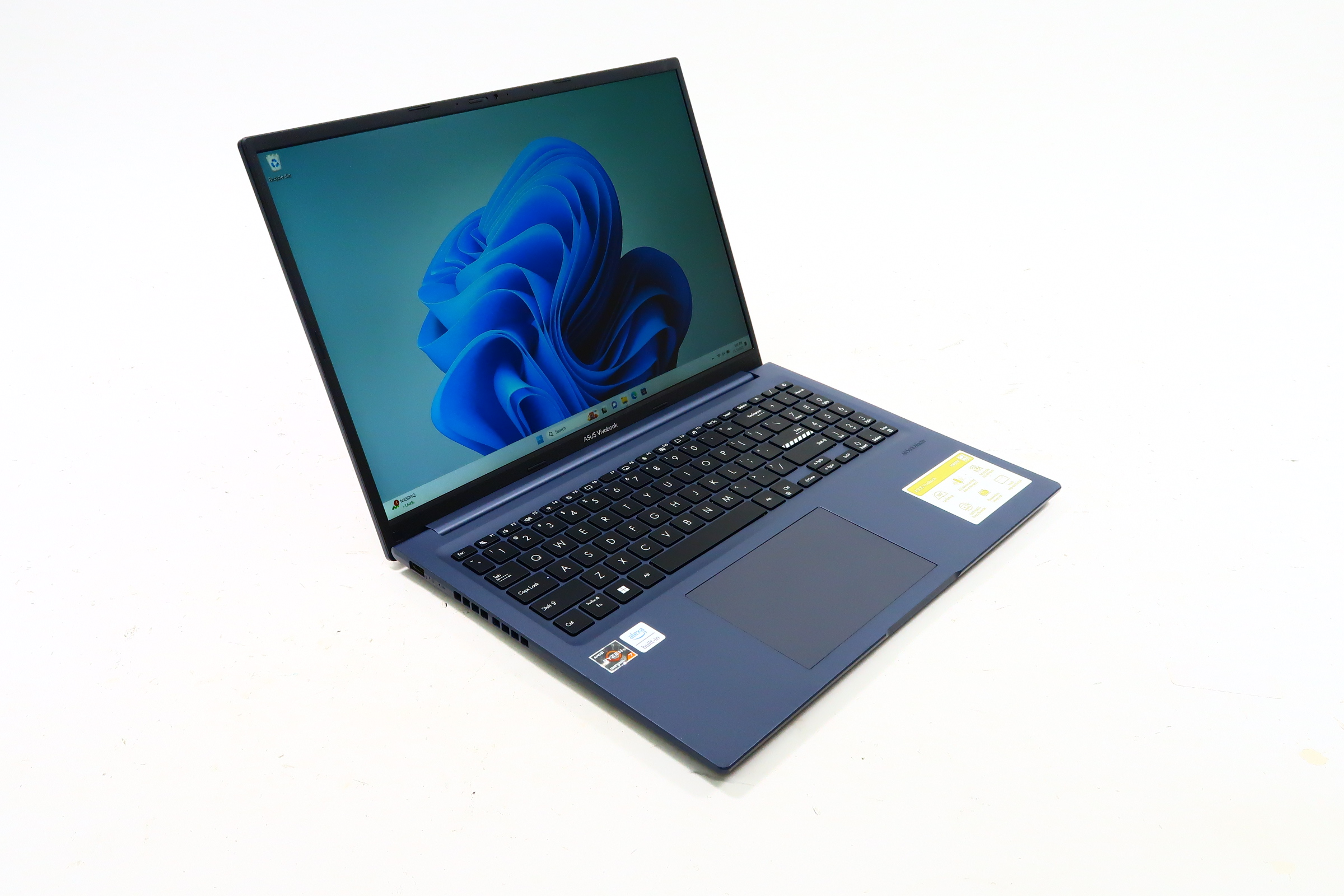 新品未使用 ASUS Vivobook 16X M1603Q Amazon.com: ASUS M1603QA VivoBook Thin and Light Laptop 16
