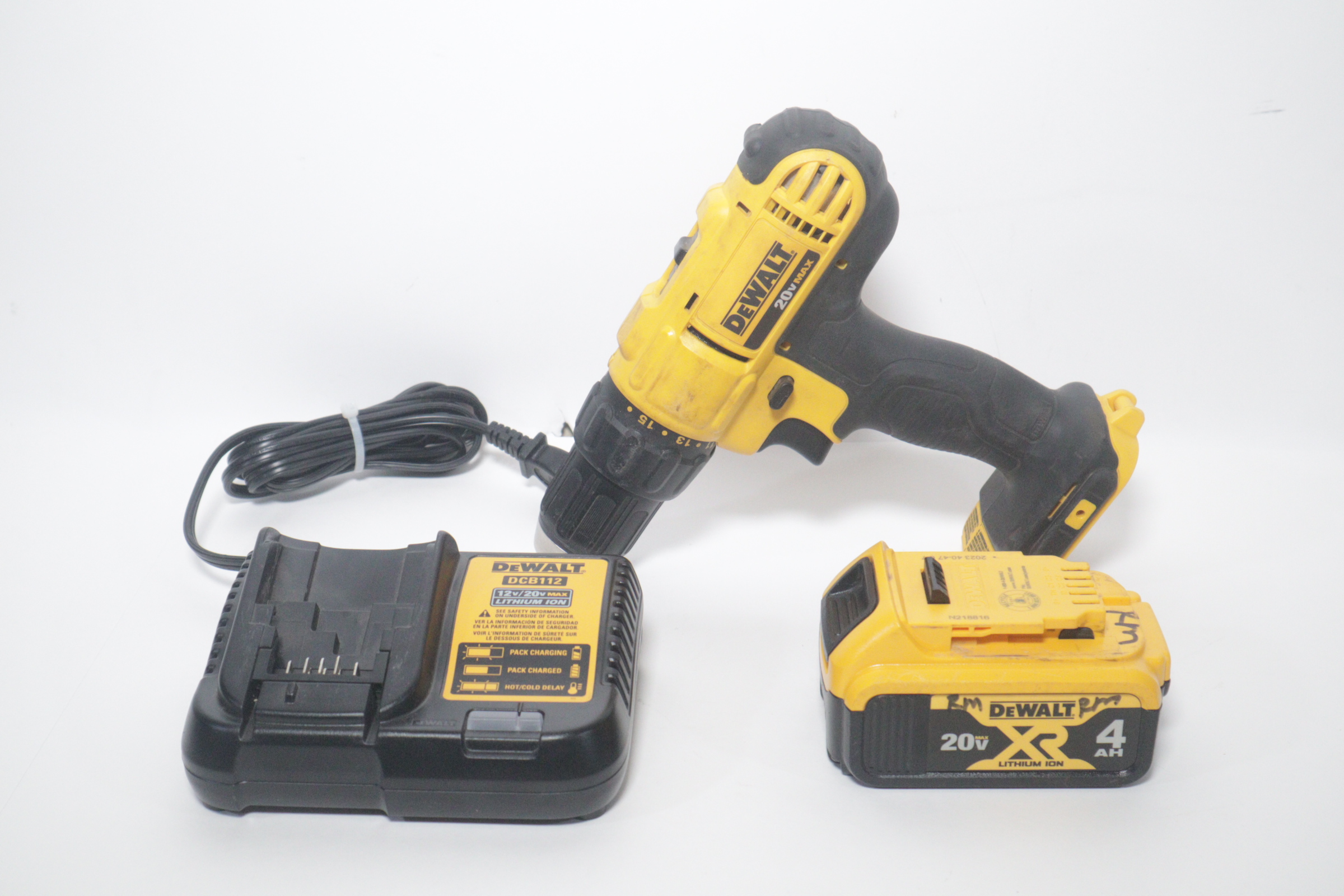 DeWalt DCD771 20V MAX Cordless 1 2 Drill Driver P54T Battery Charger