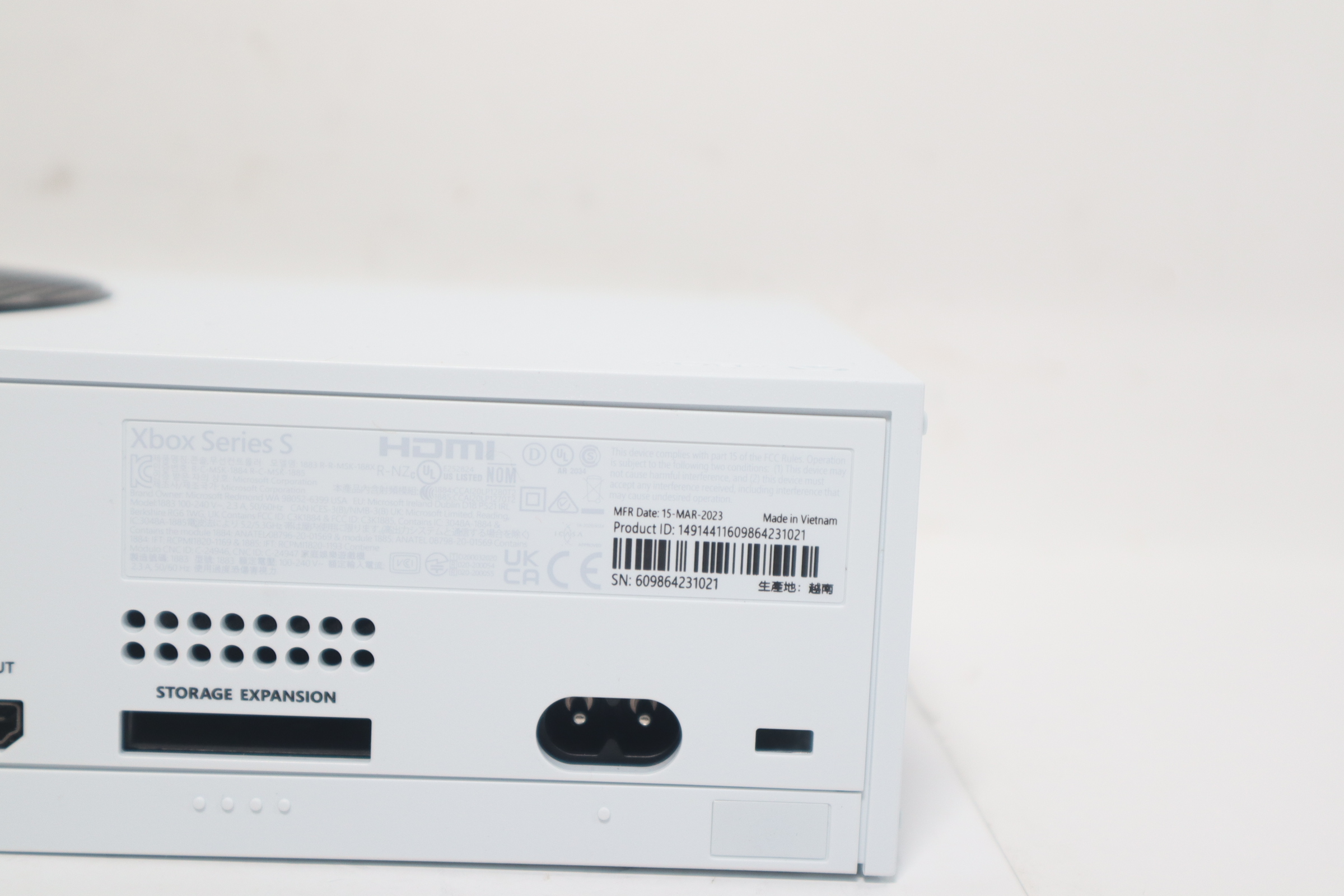 Microsoft Xbox Series S 1883 512GB All-Digital Home Video Gaming