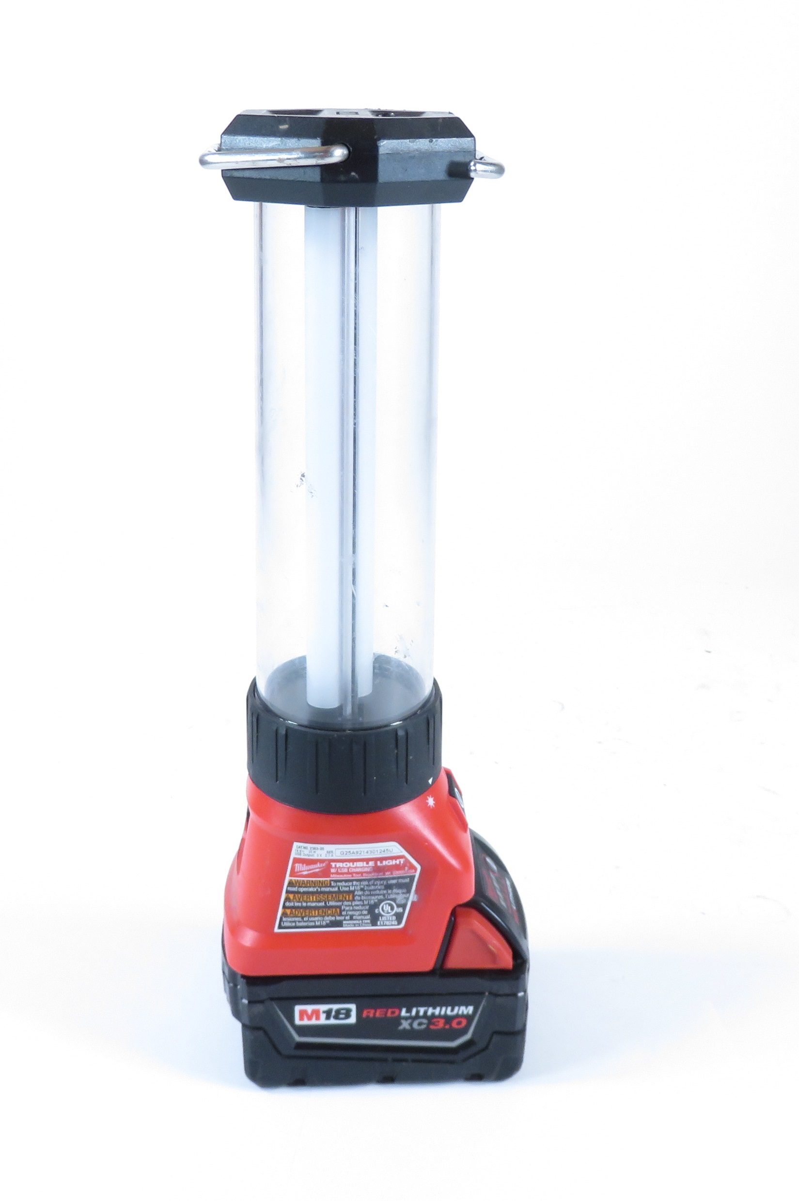 Milwaukee 2363-20 M18 18V Li-Ion Cordless 700-Lumen LED Lantern