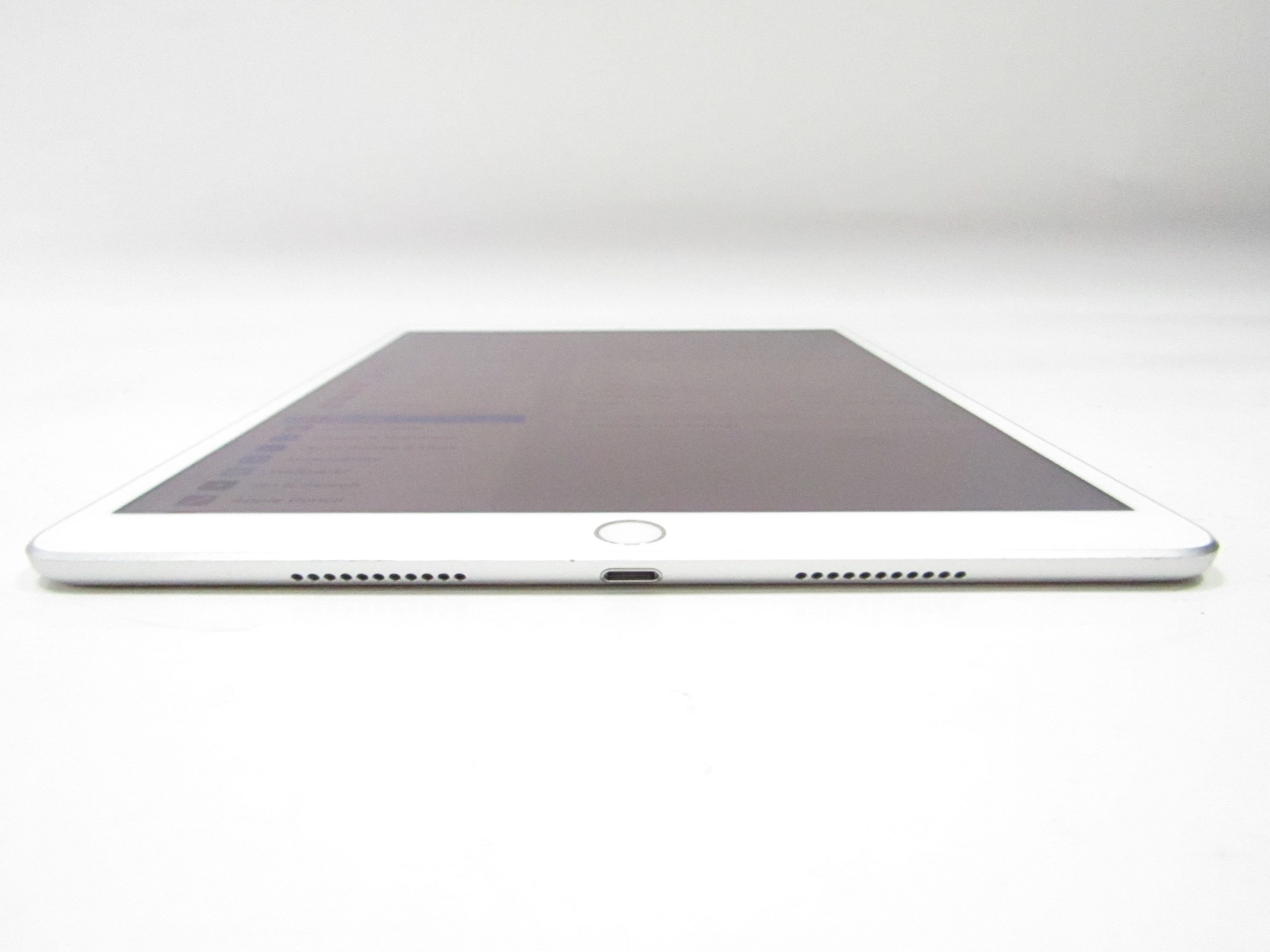 Apple iPad Air 3rd Generation Silver 64GB 10.5