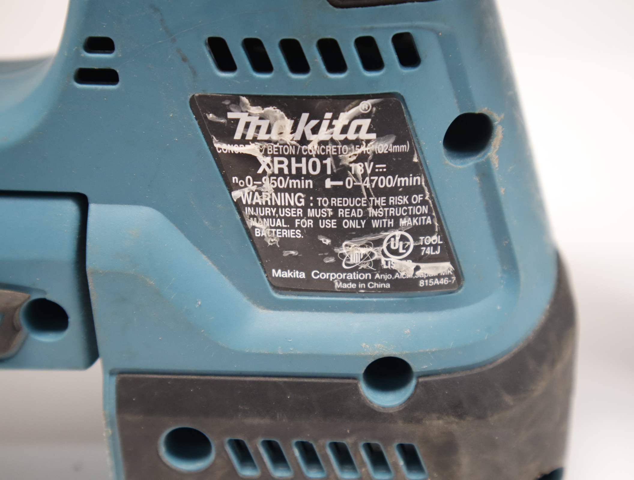 Makita XRH01 18V Cordless 1" SDSPlus Rotary Hammer Drill Tool Only