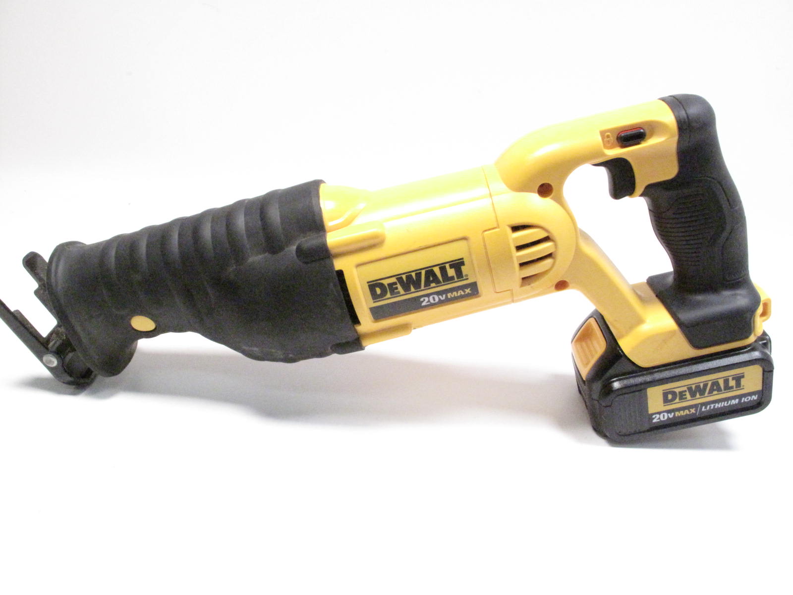 DeWalt DCS380 Cordless Reciprocating Saw Kit 20V