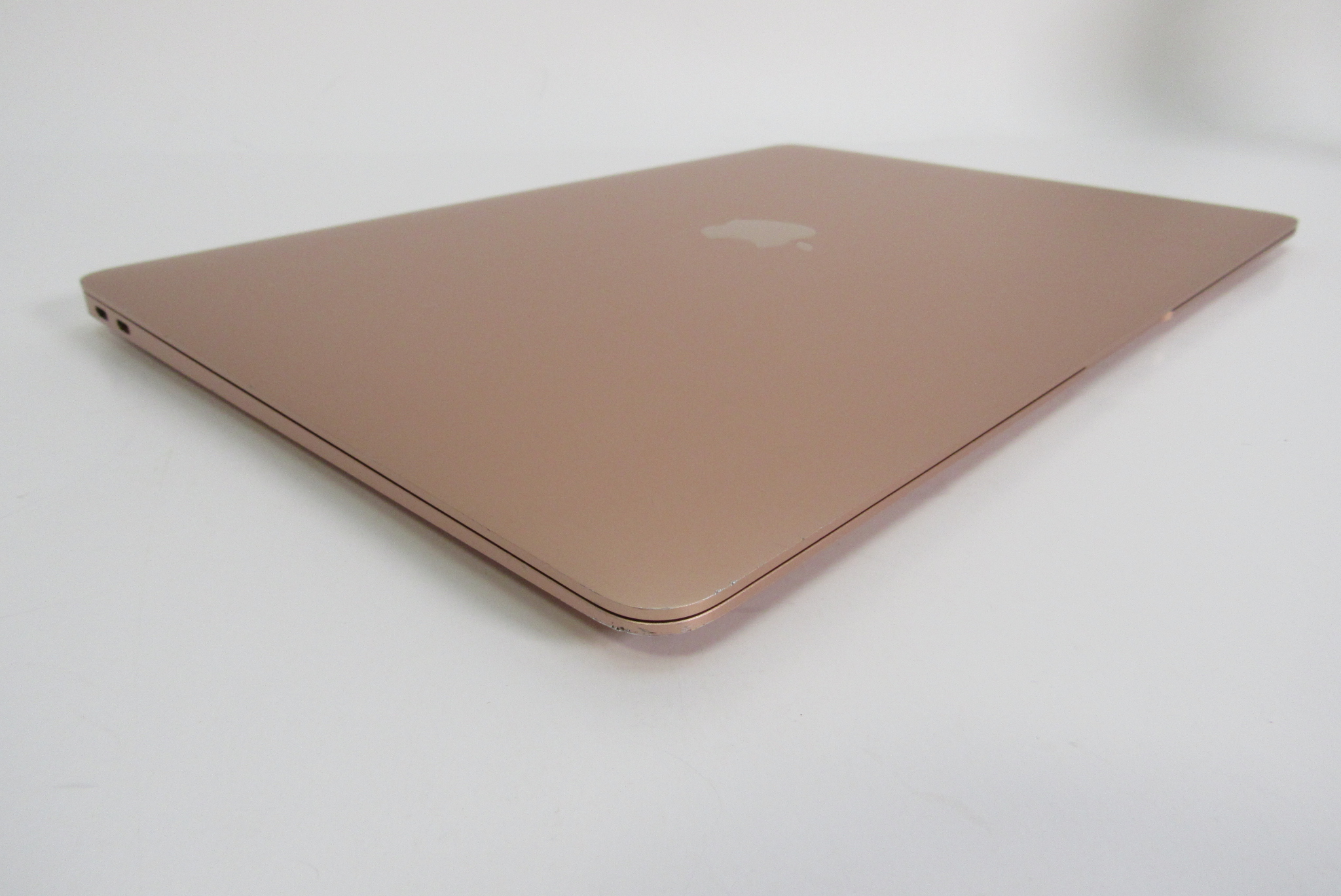 Apple MacBook Air (2020) MGND3LL/A M1 3.2GHz 8GB RAM 256GB SSD