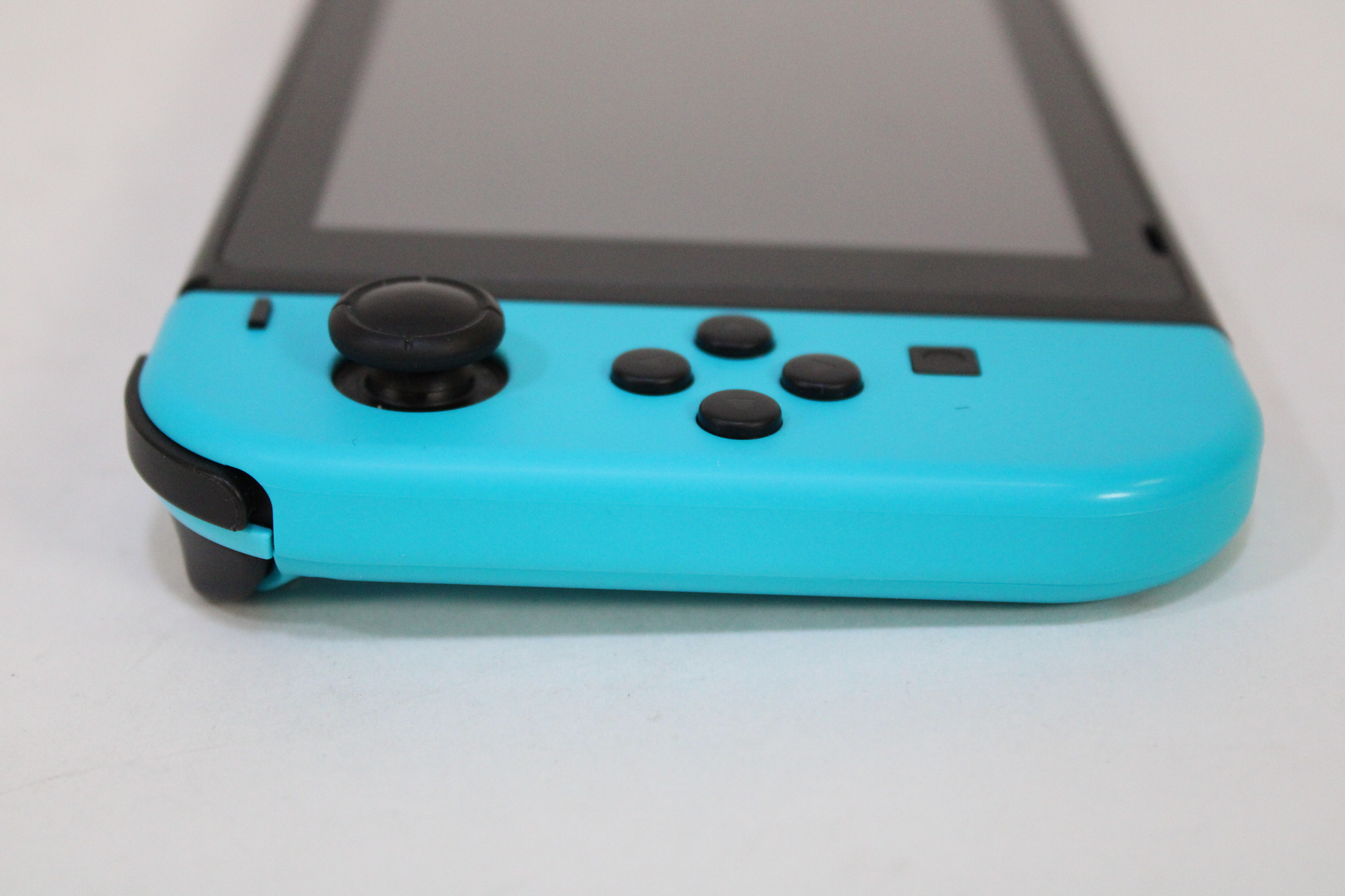 Nintendo Switch HAC001 Handheld 6.2inch Touchscreen Video Game Console