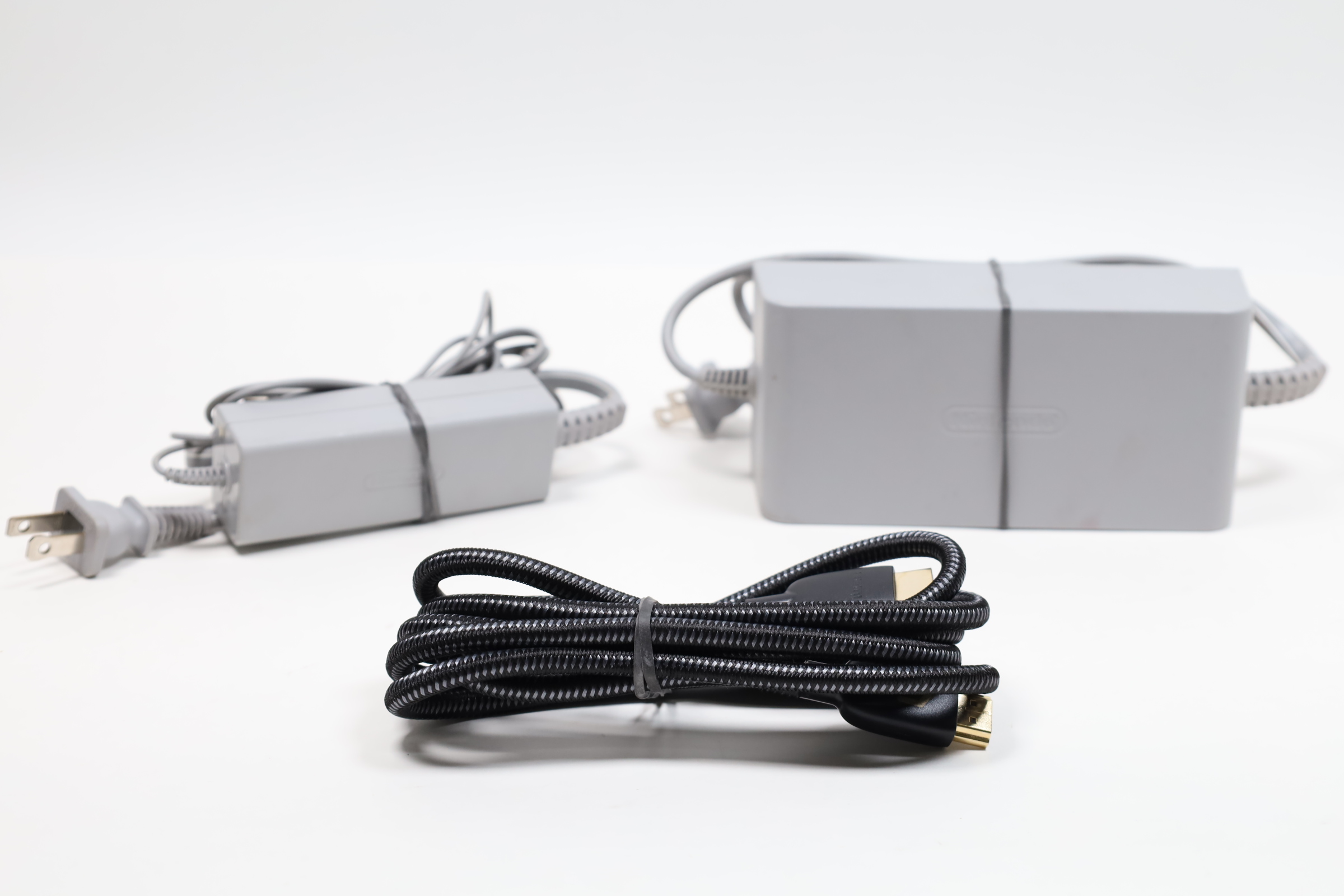 Nintendo Wii U Deluxe WUP101(02) 32GB Video Game Console Black (8365)