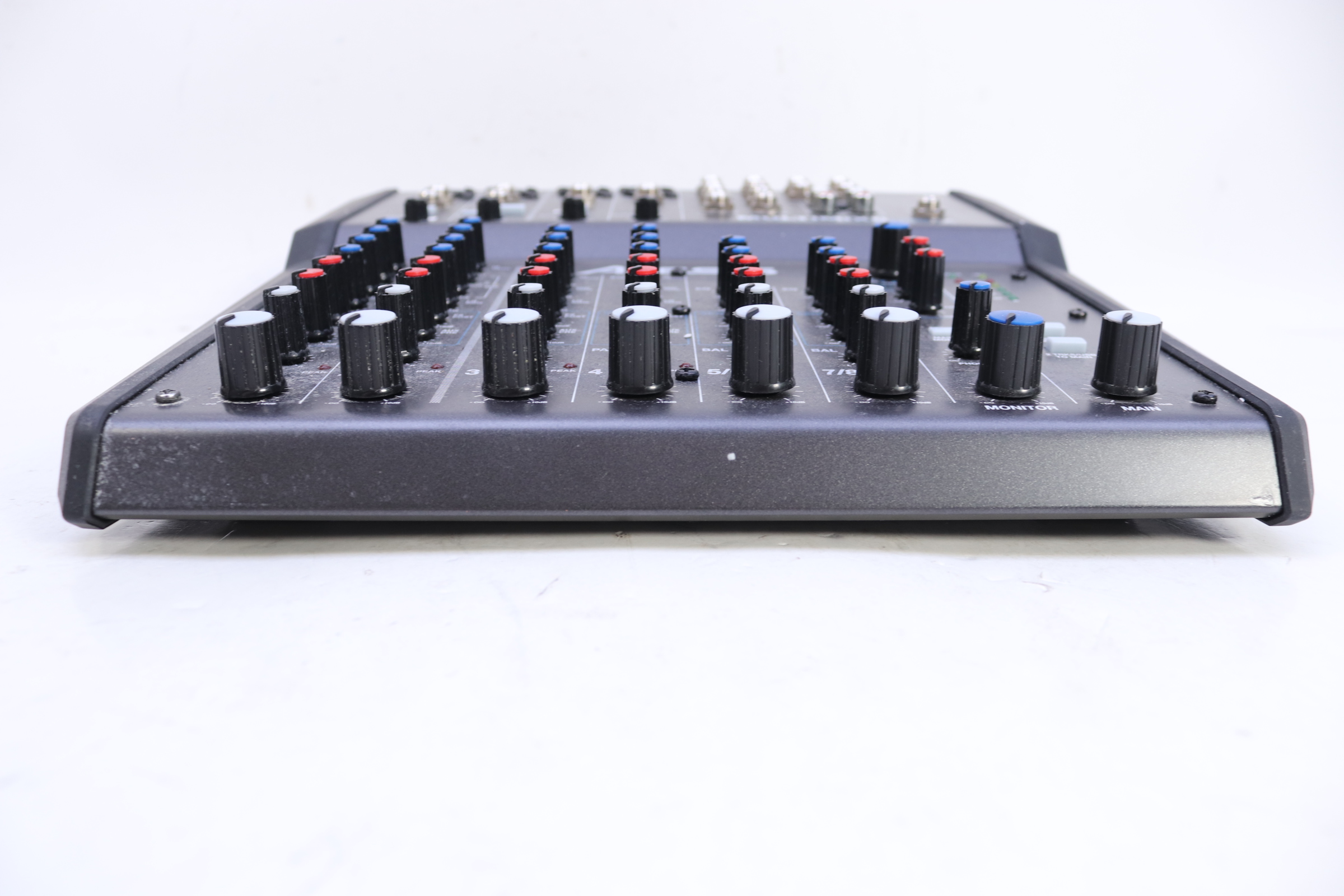 Alesis MM8USBFXPTOOLSXUS MultiMix 8 USB FX 8Channel Mixer