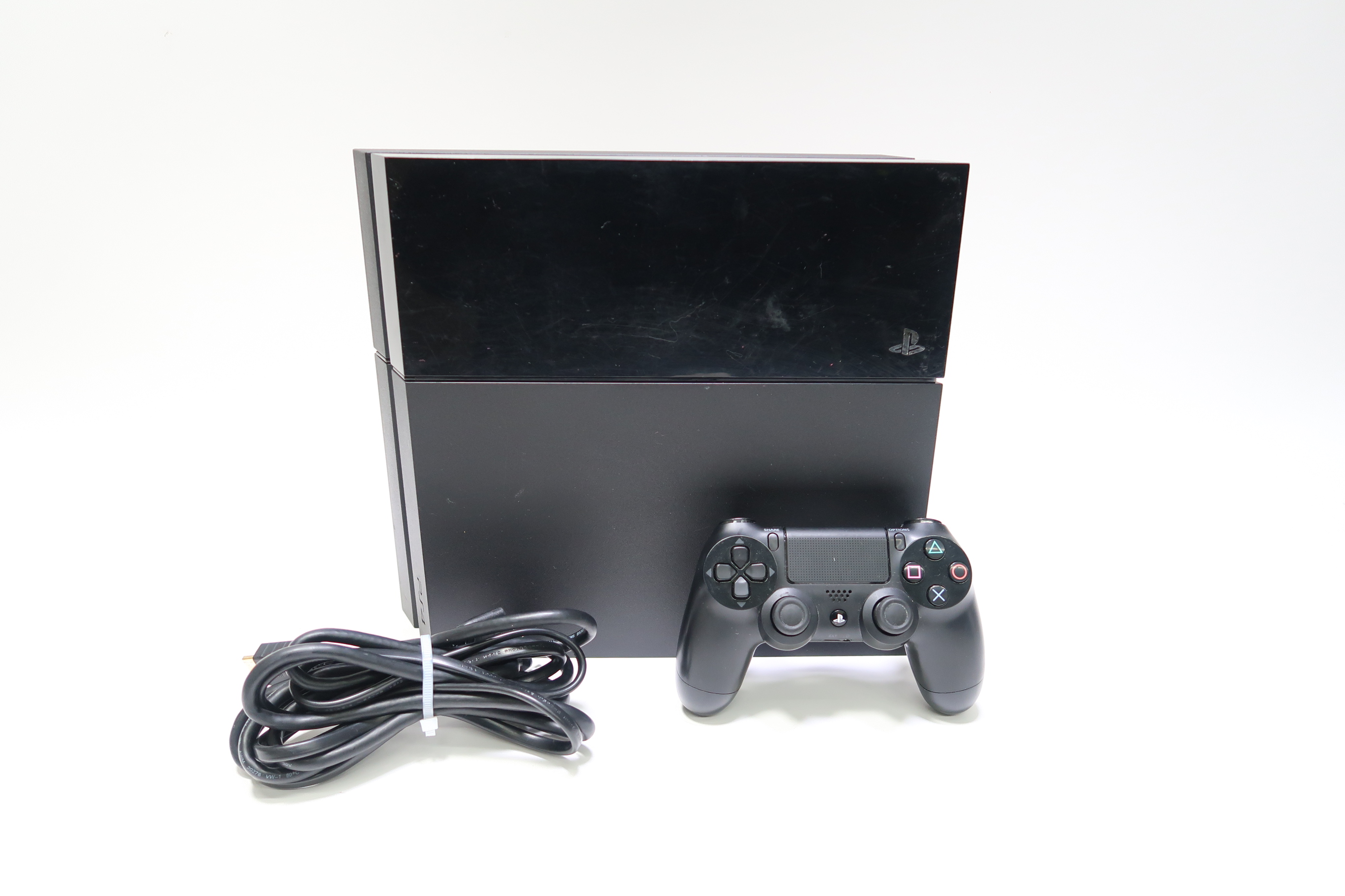 Sony PlayStation 2024 4 Console in Black CUH-1115a