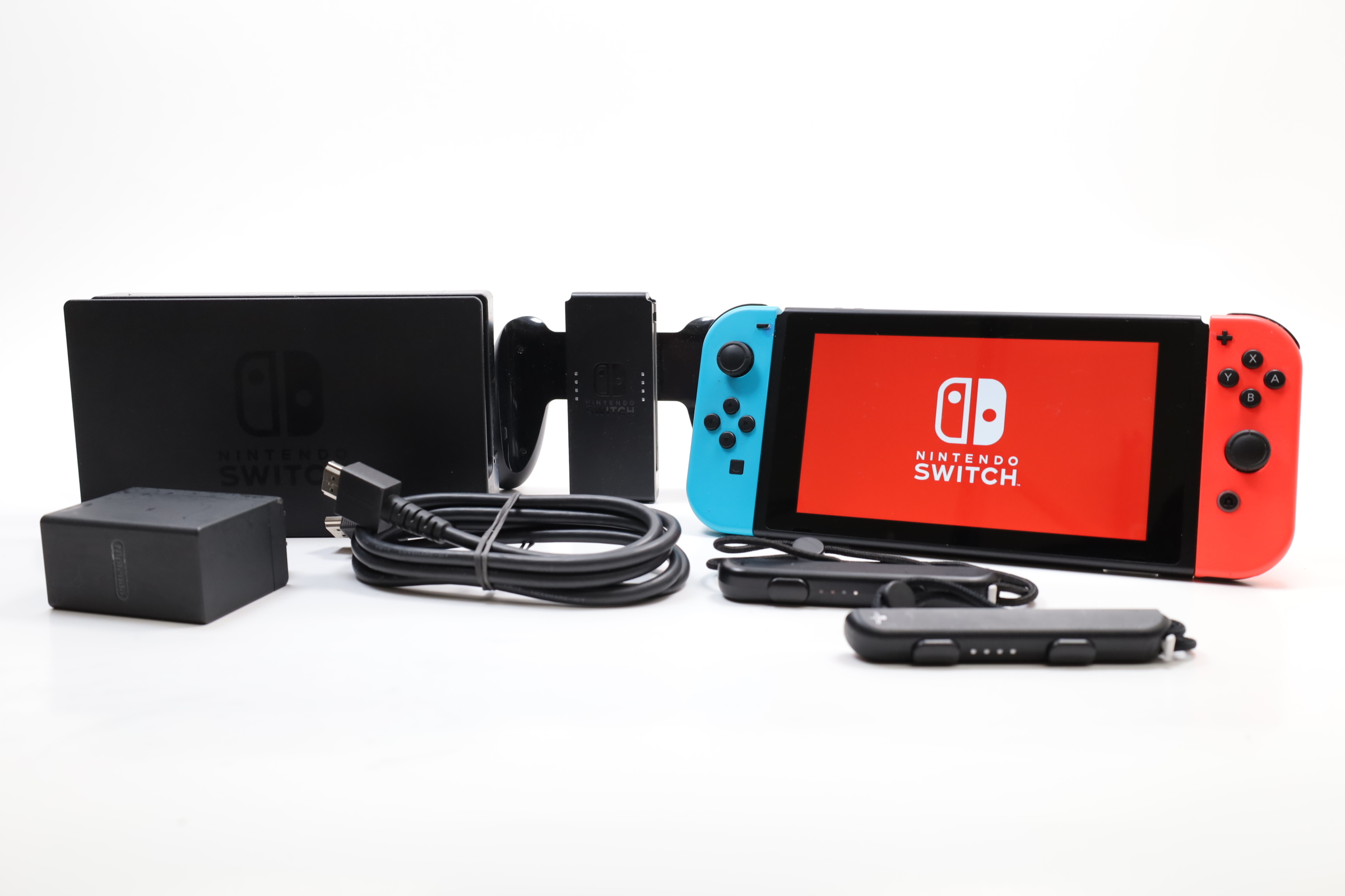 Nintendo Switch HAC001(01) 32GB Video Game System Blue/Red (5493)