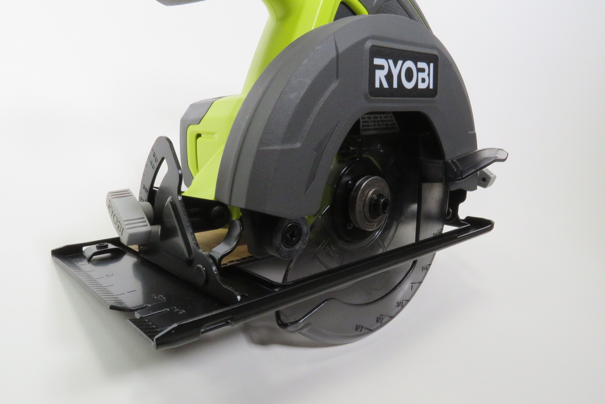 Ryobi PCL500 ONE+ 18-Volt Lithium-Ion Cordless 5 1/2