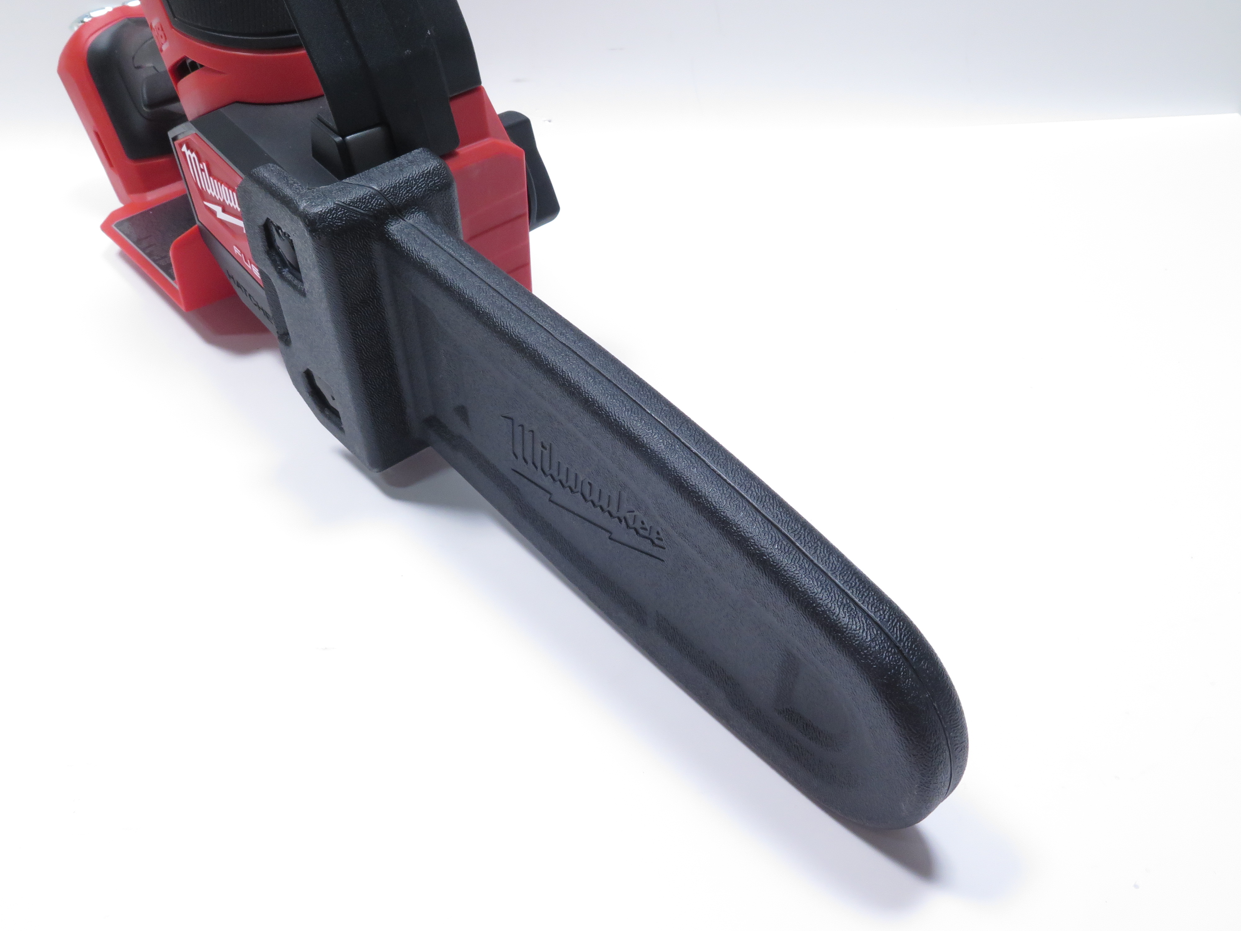 Milwaukee 300420 M18 FUEL 18V LithiumIon Brushless 8" Hatchet Pruning