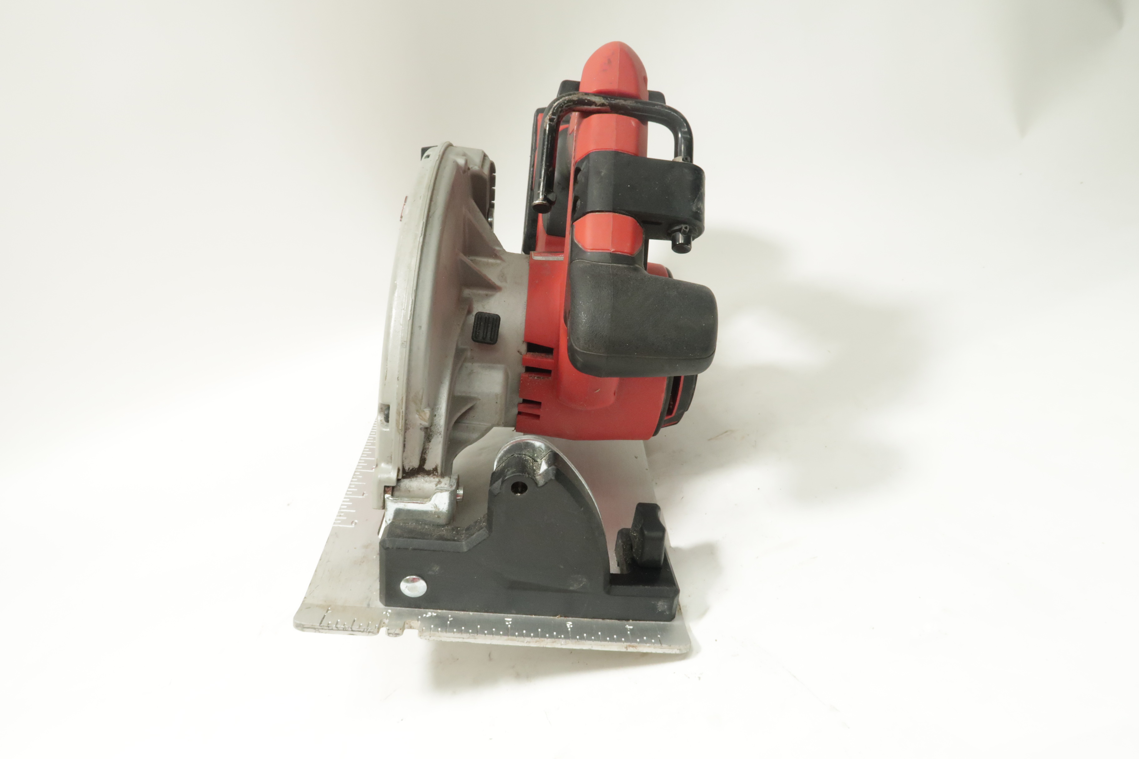 Agrafeuse Milwaukee M18 18V Sans Fil 18G 1/4 Pouce (outil Nu) - Pour Couronne étroite