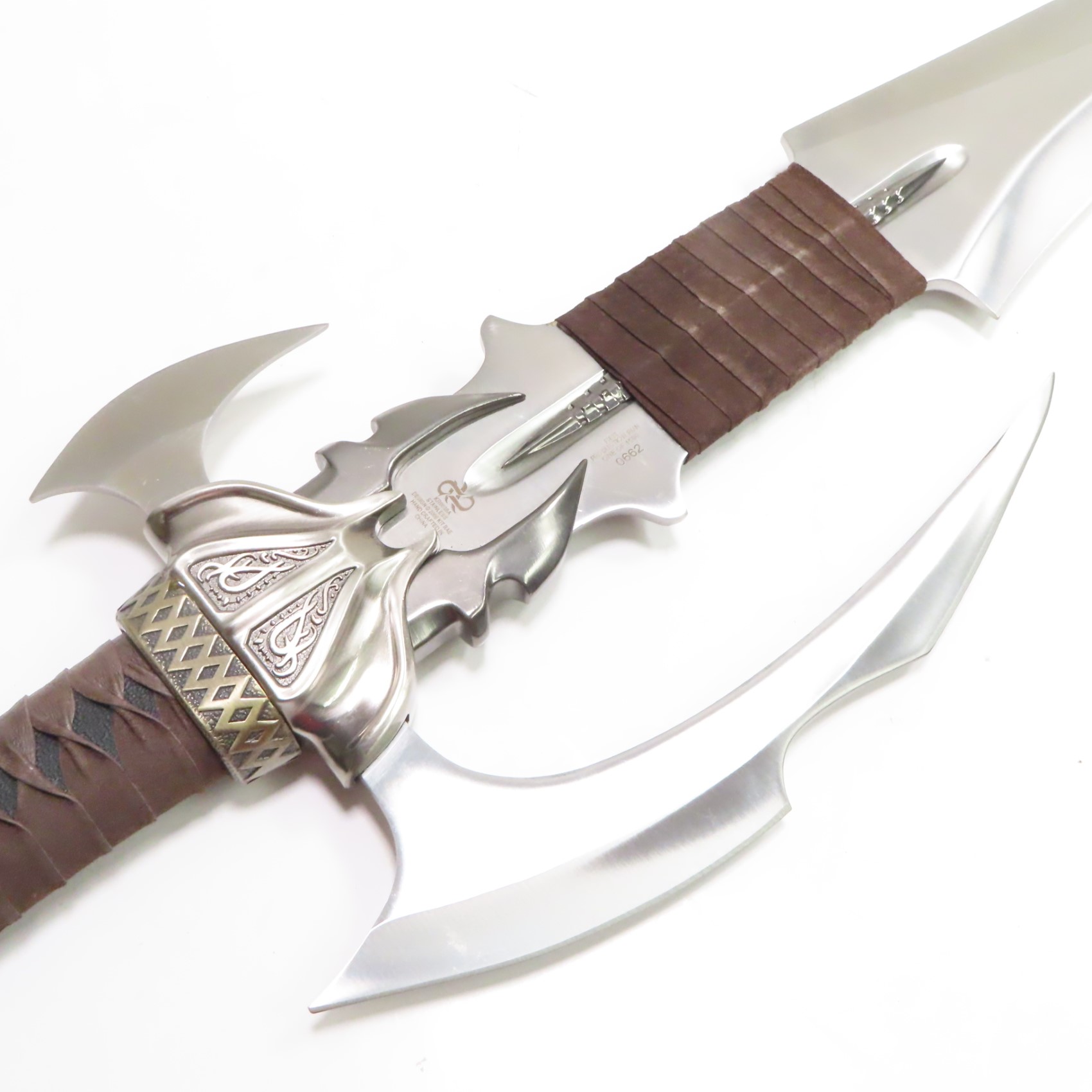 United Cutlery KR0038A Kit Rae Avoloch Mithrodin Sword (Local Pick-Up Only)