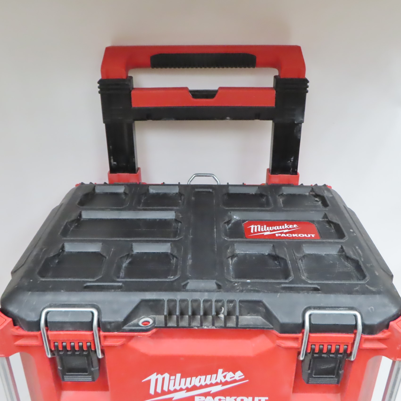 Milwaukee 48-22-8426 PACKOUT Rolling Storage Box (Local Pick-Up Only)