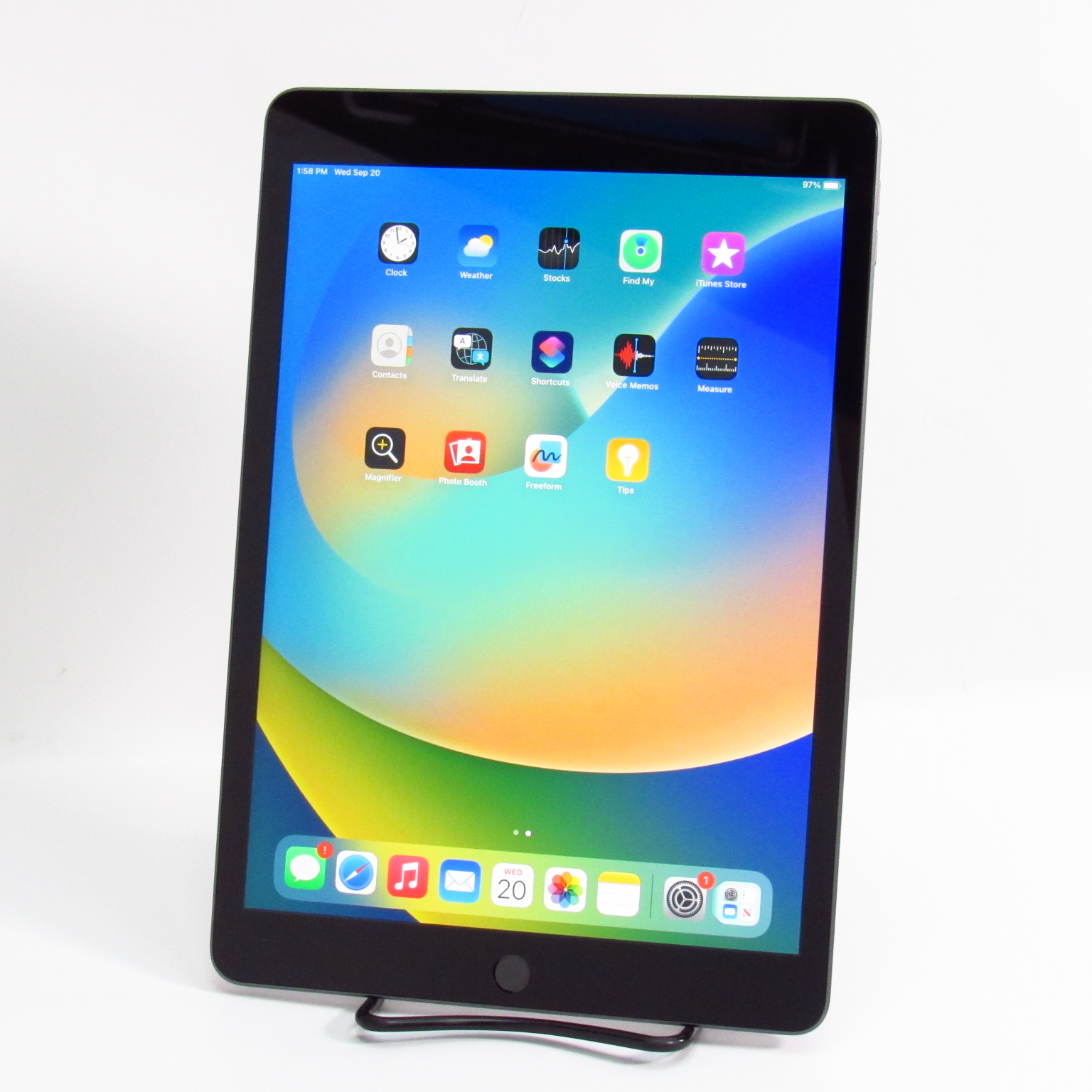 Apple iPad 9th Generation (A13 Bionic) MK2K3LL/A 64GB 10.2