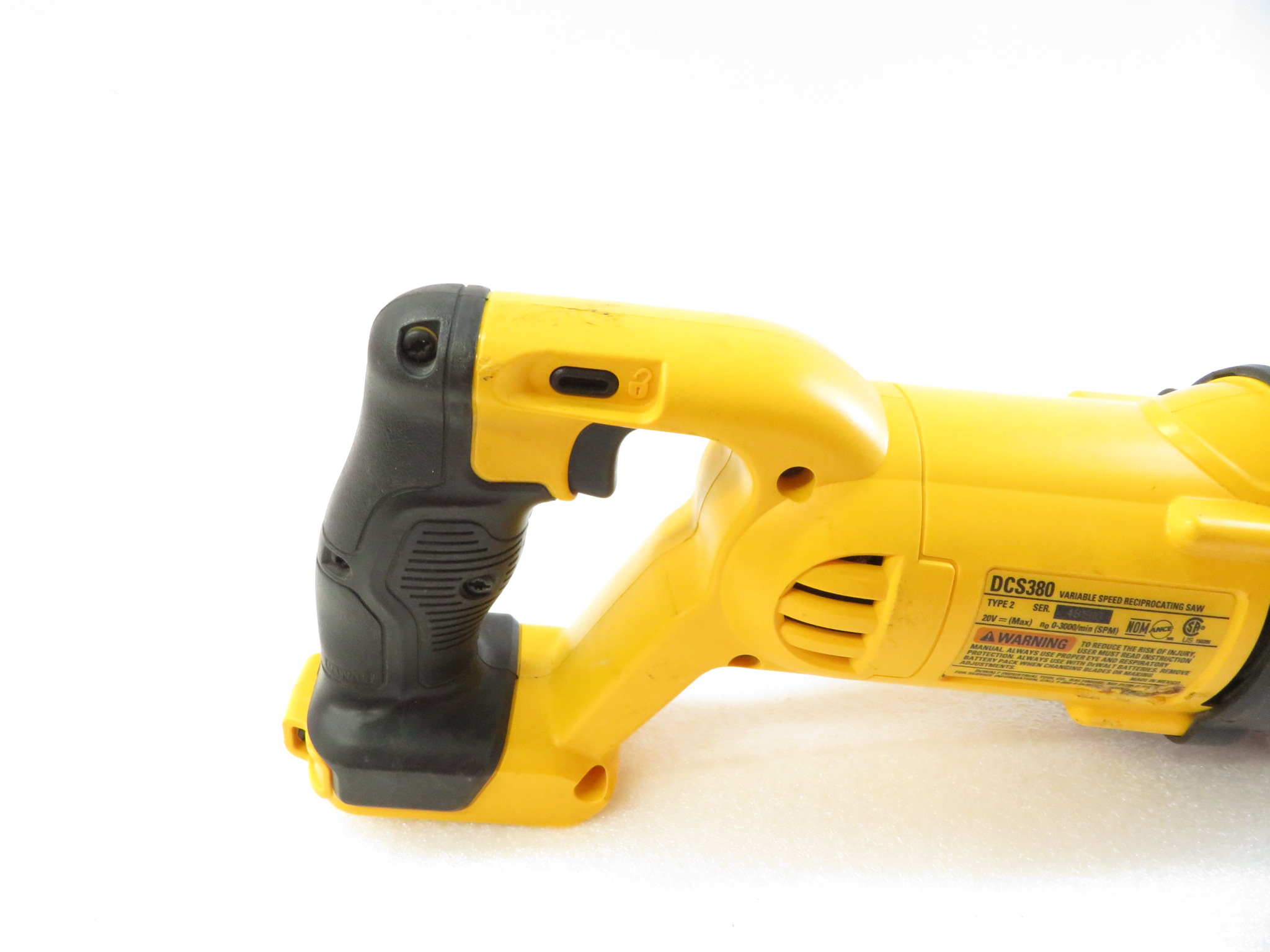 DeWalt DCS380 20V MAX Lithium-Ion Cordless Reciprocating Saw