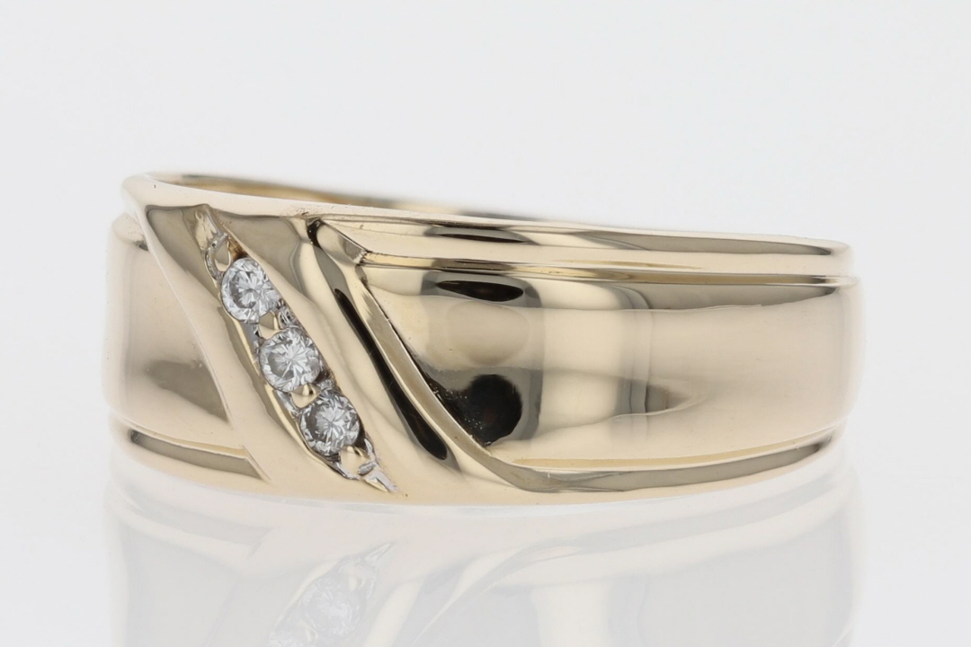 .05ctw Round Cut Diamond Prong Set Wedding Band Ring 14k Yellow Gold Size 7