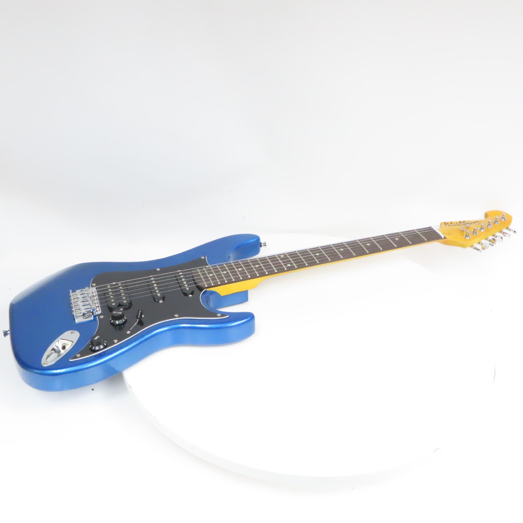 Washburn Sonamaster Double-Cutaway 6-String Electric Guitar