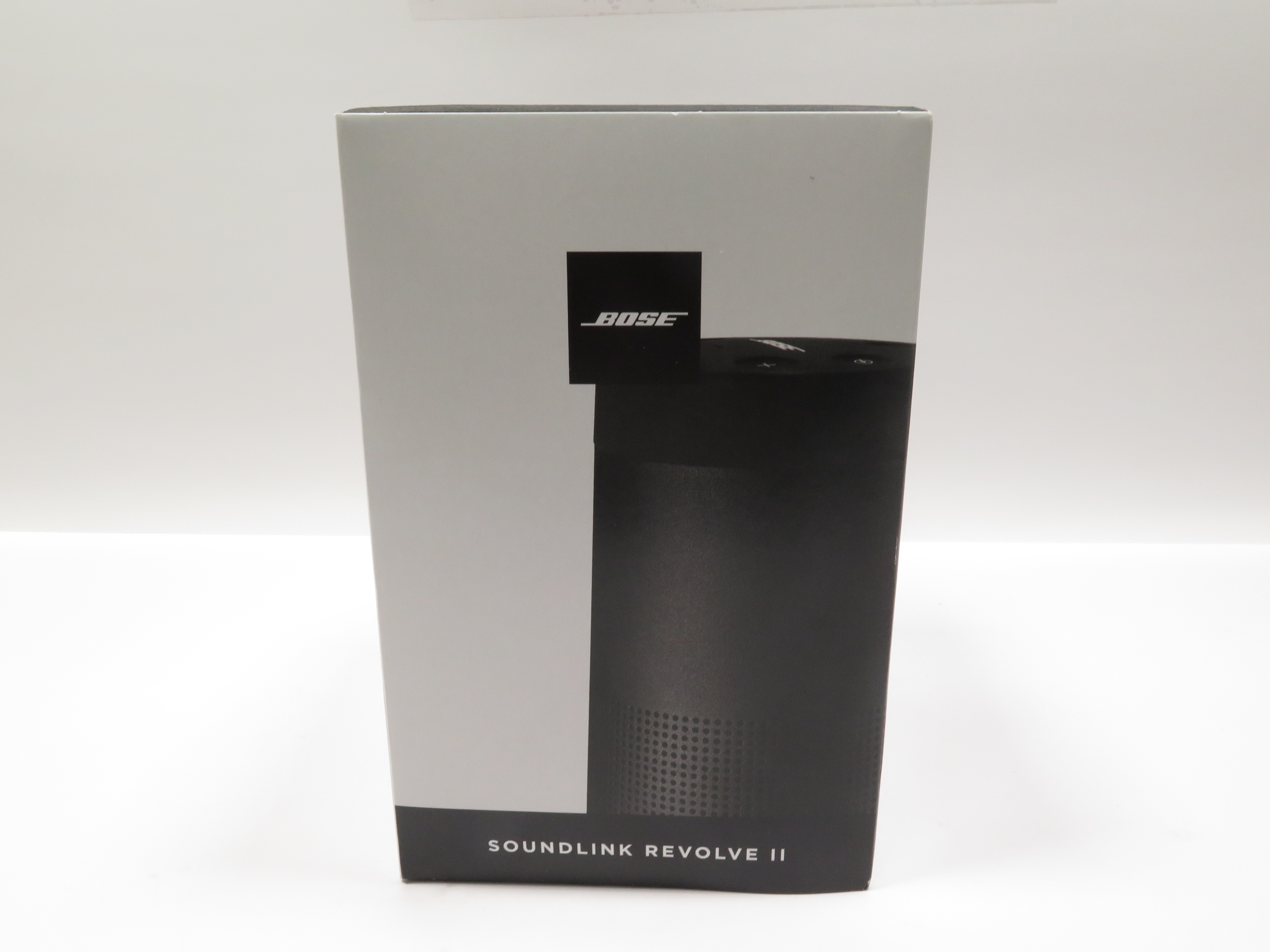 Bose 419357 SoundLink Revolve II Portable Bluetooth Speaker 8791