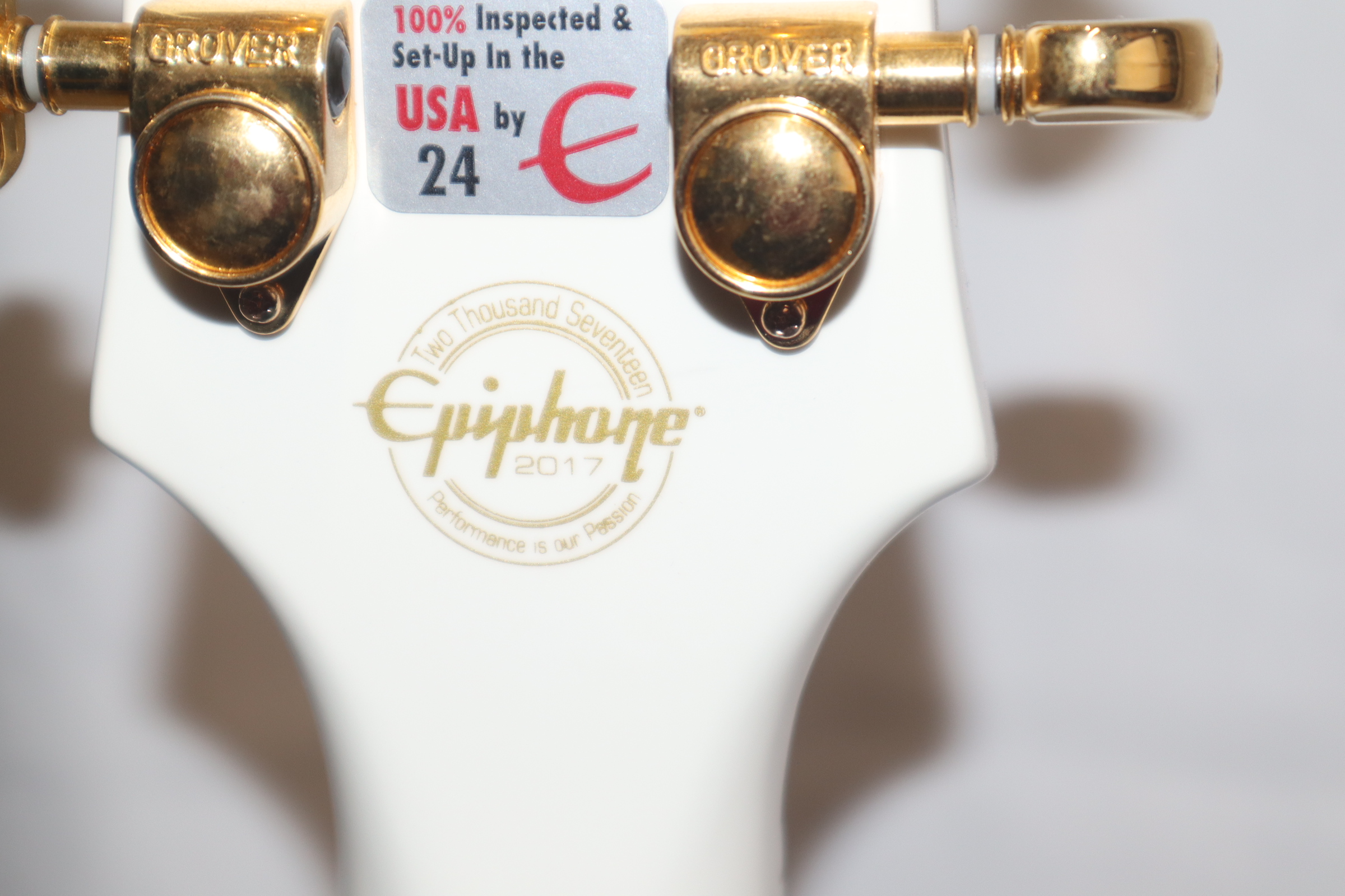 Epiphone Les Paul Custom Alpine White RH 6-String 22-Fret Electric