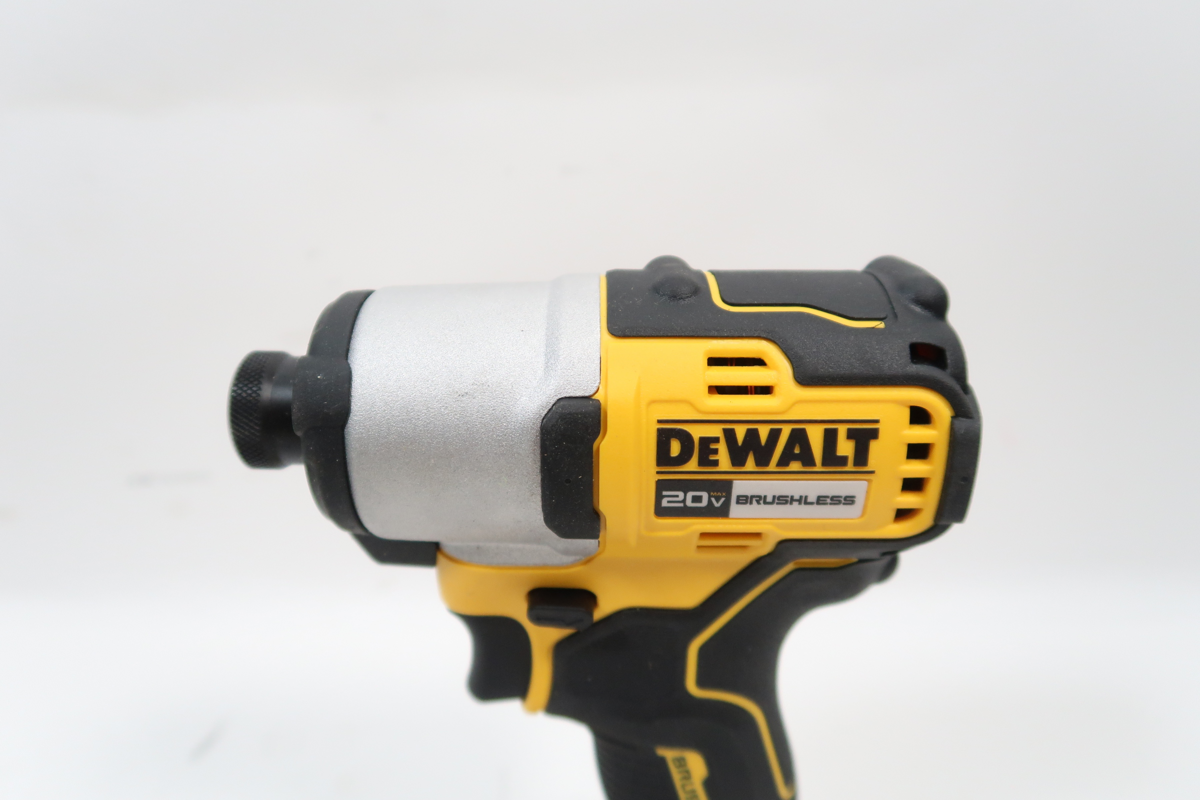 DeWalt DCF840 20V MAX Li-Ion 1/4 in. Brushless Cordless Impact Driver