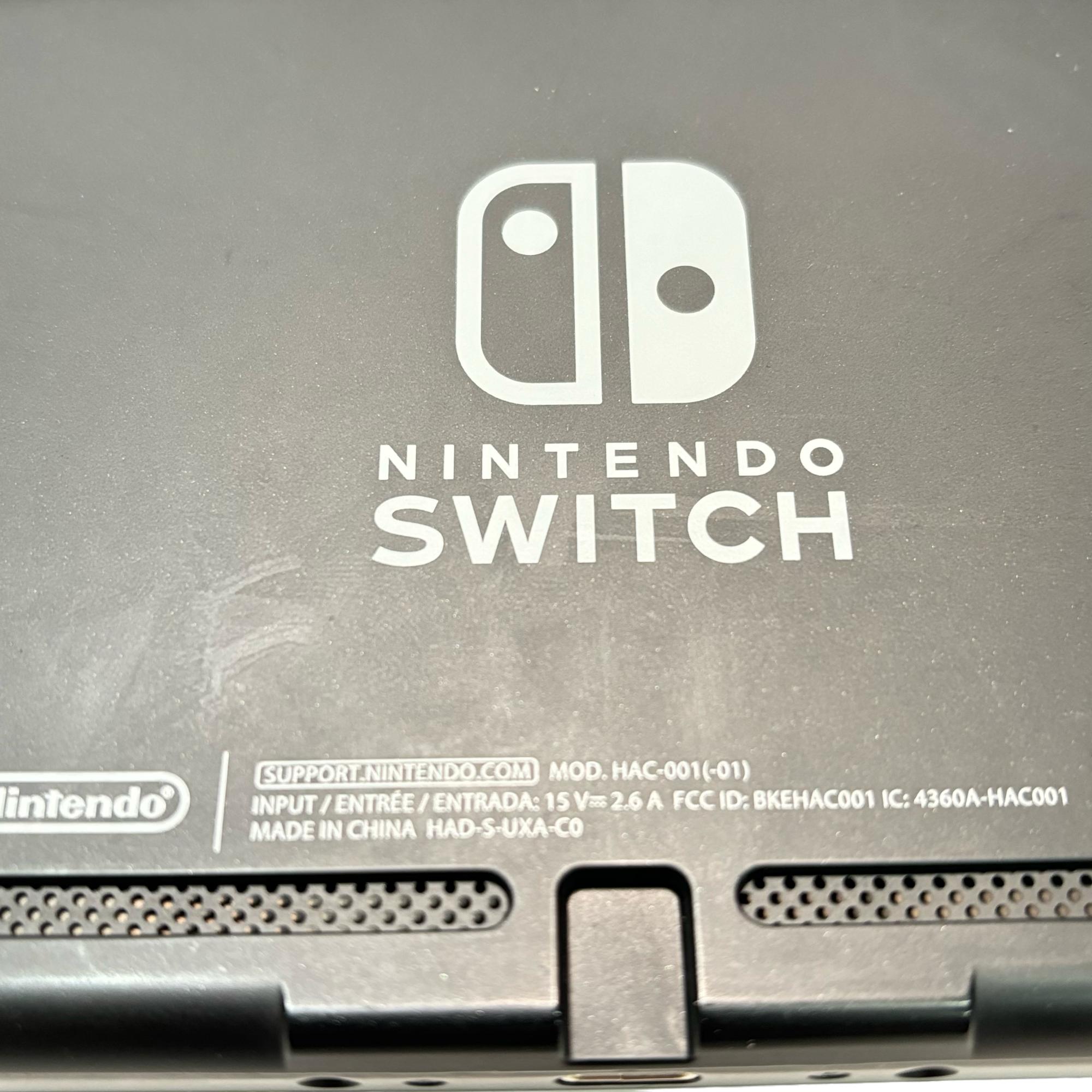 Nintendo Switch HAC-001(-01) Video Game System (4093)