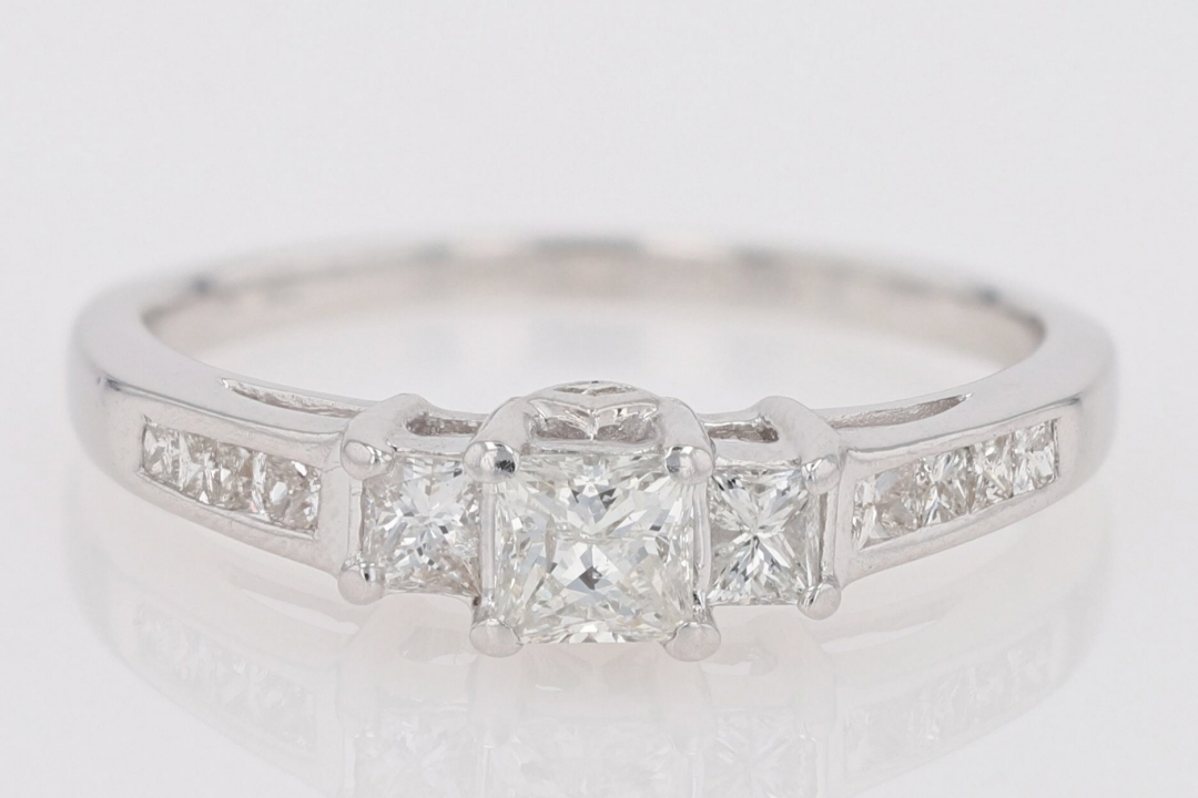 .92ctw Princess Cut Diamond Three-Stone Engagement Ring 14k White Gold ...