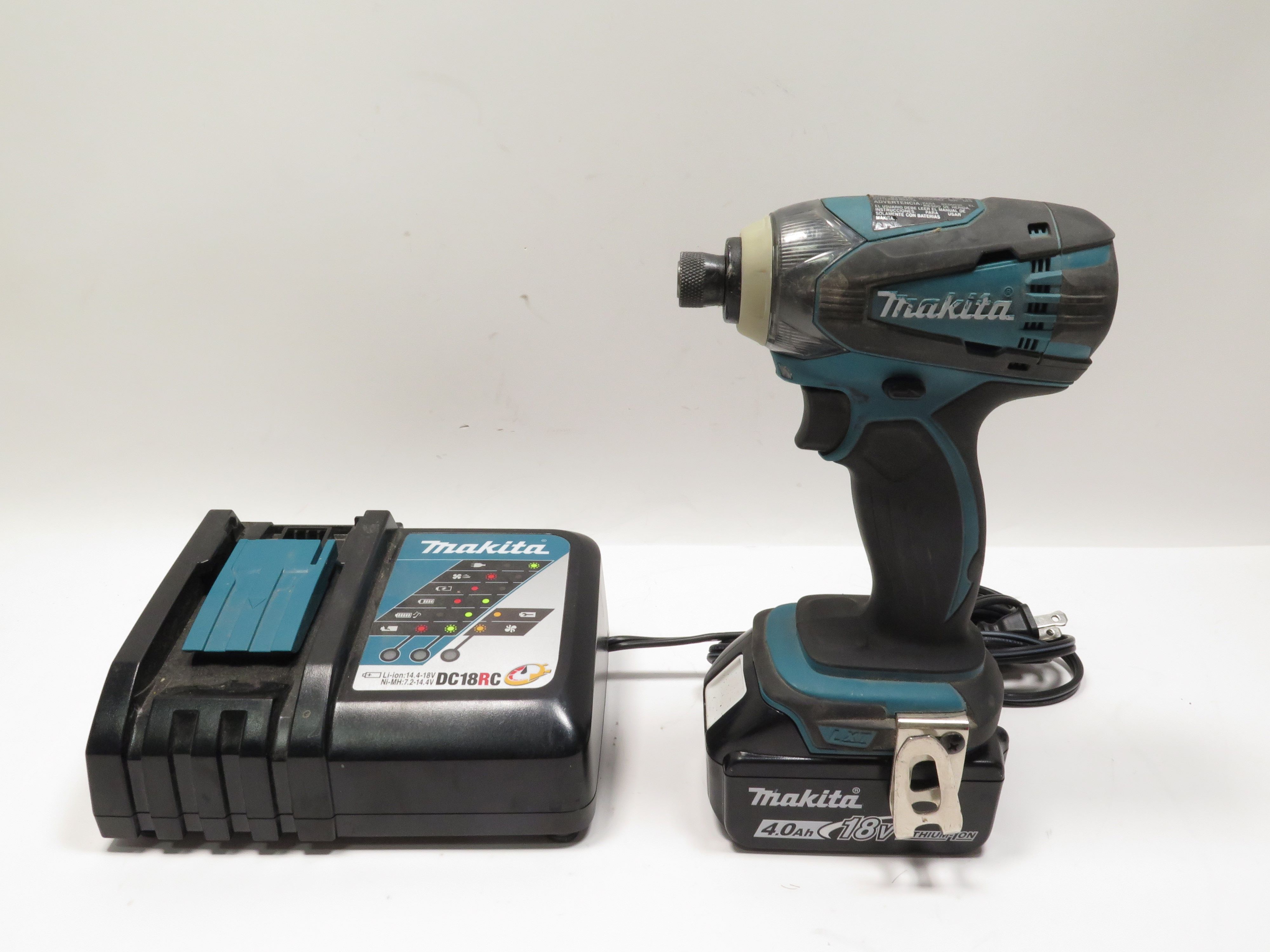 Makita XDT04 18V LXT LithiumIon Cordless 1/4