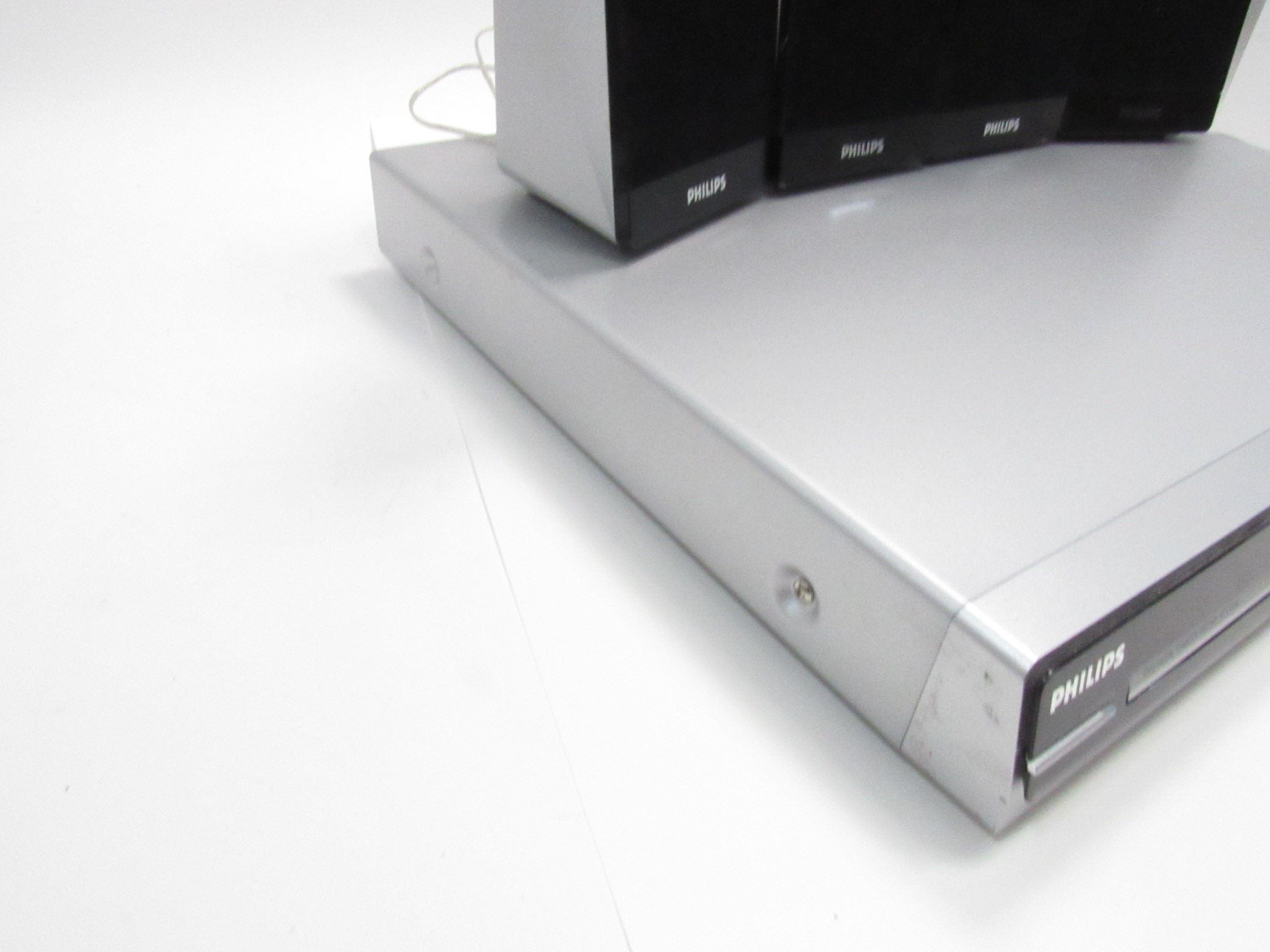 Philips HTS3544 DVD Player Home Theater System Local Pickup Only