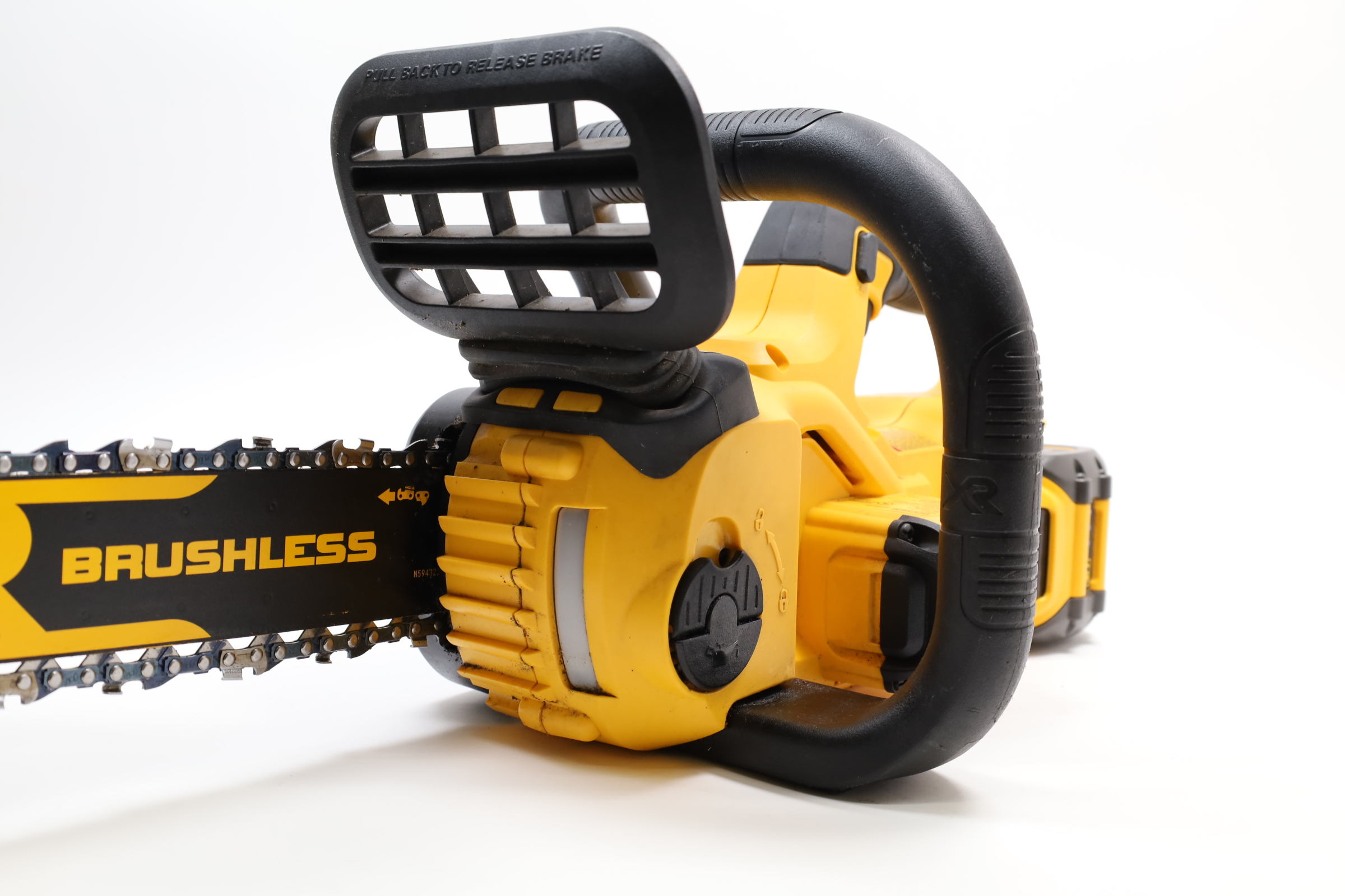 DeWalt DCCS620 20V MAX 12" Brushless Lithium-Ion Cordless Chainsaw