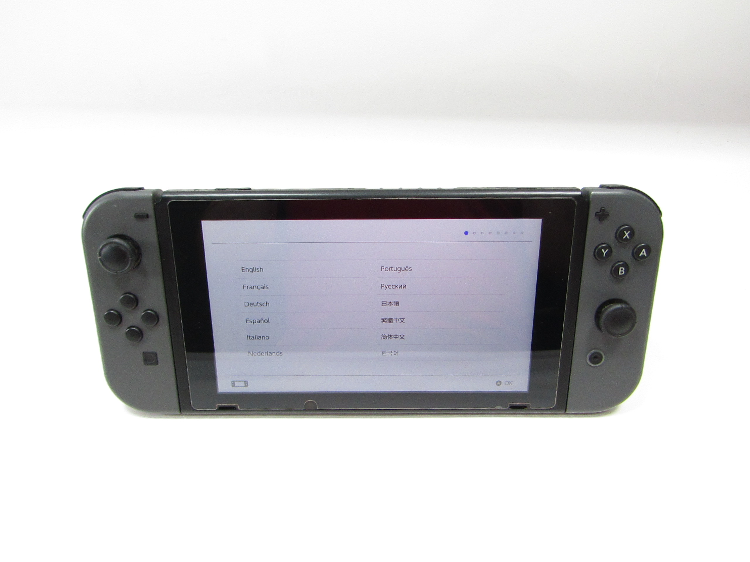 ニンテンドースイッチ 　HAC-001 Amazon.com: Nintendo Switch with Gray Joy‑Con - HAC-001(-01