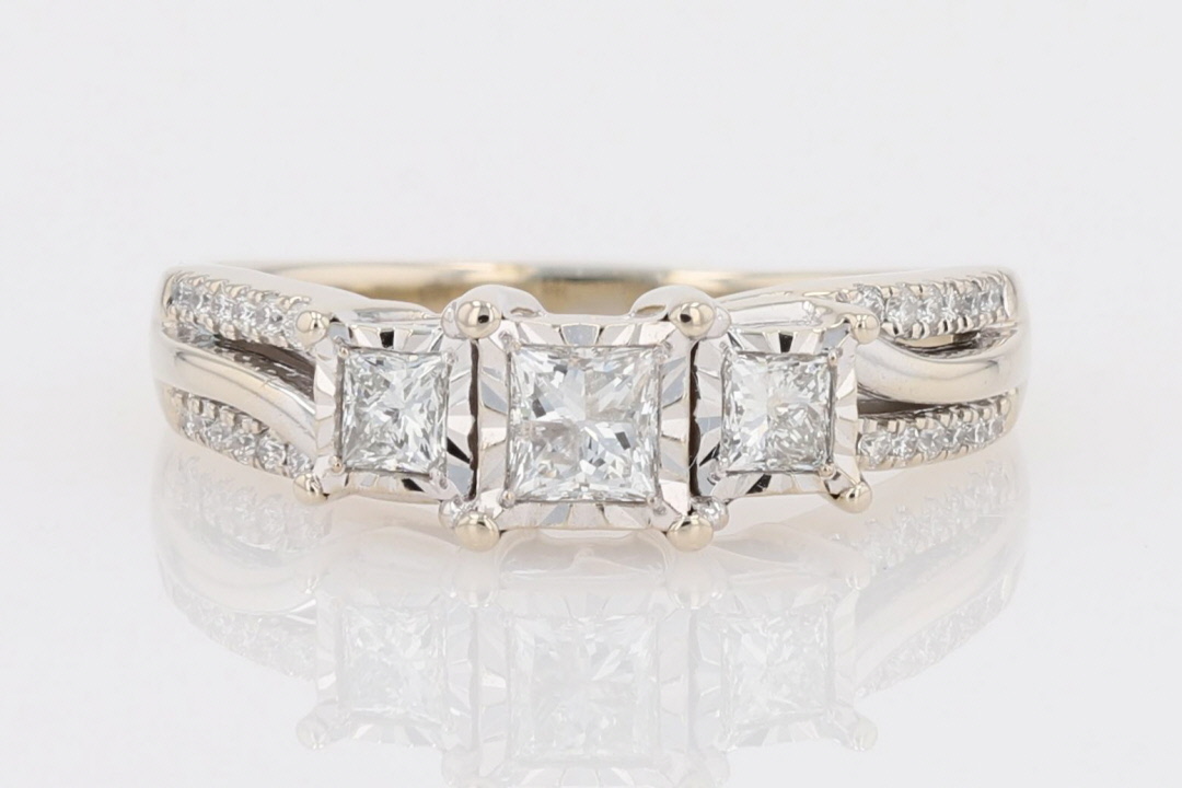 .85ctw Princess Cut Diamond Three-Stone Engagement Ring 14k White Gold ...