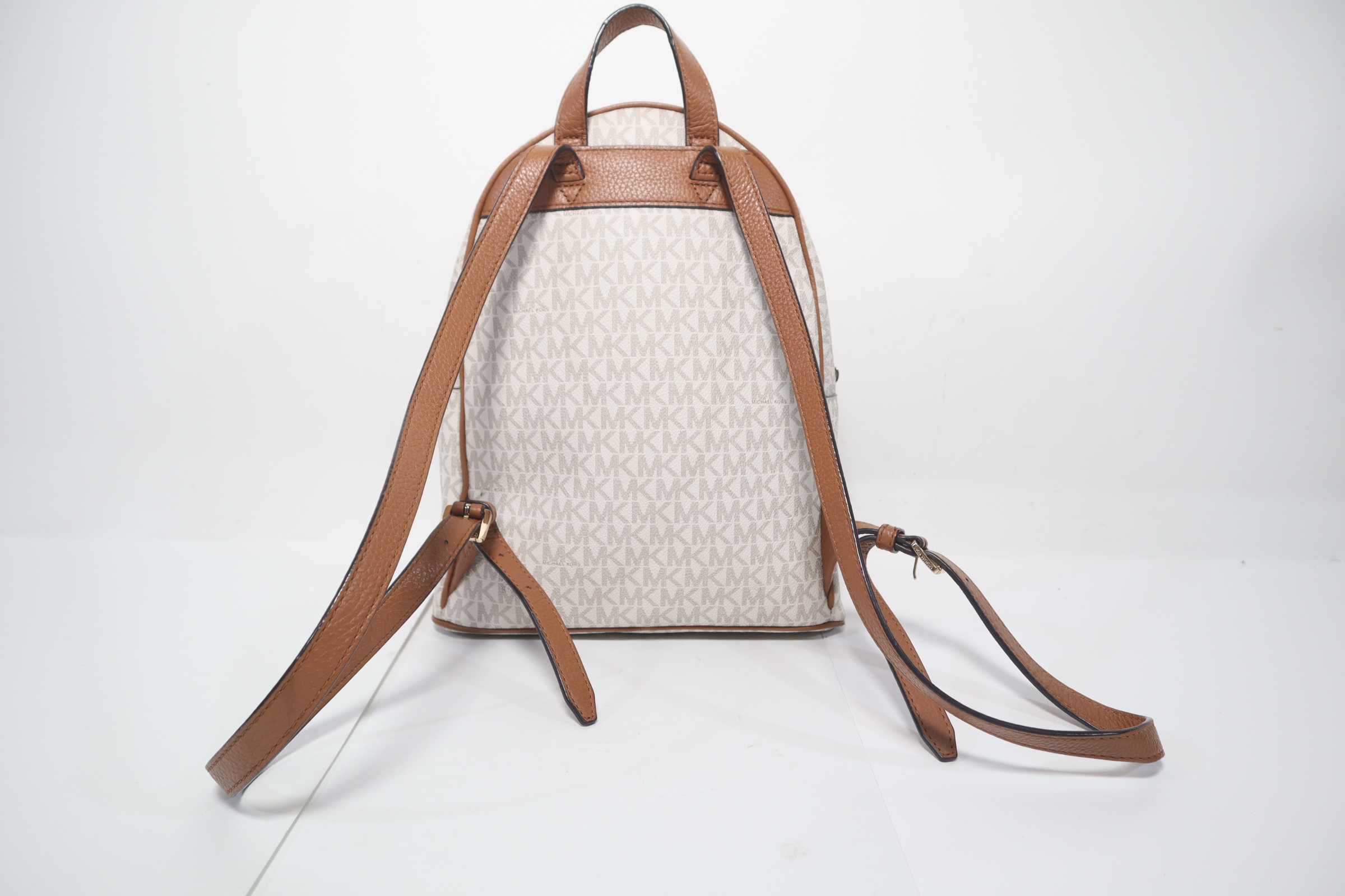 Michael Kors ABBEY 35S9GAYB6B Medium Frame Out Stud Backpack 