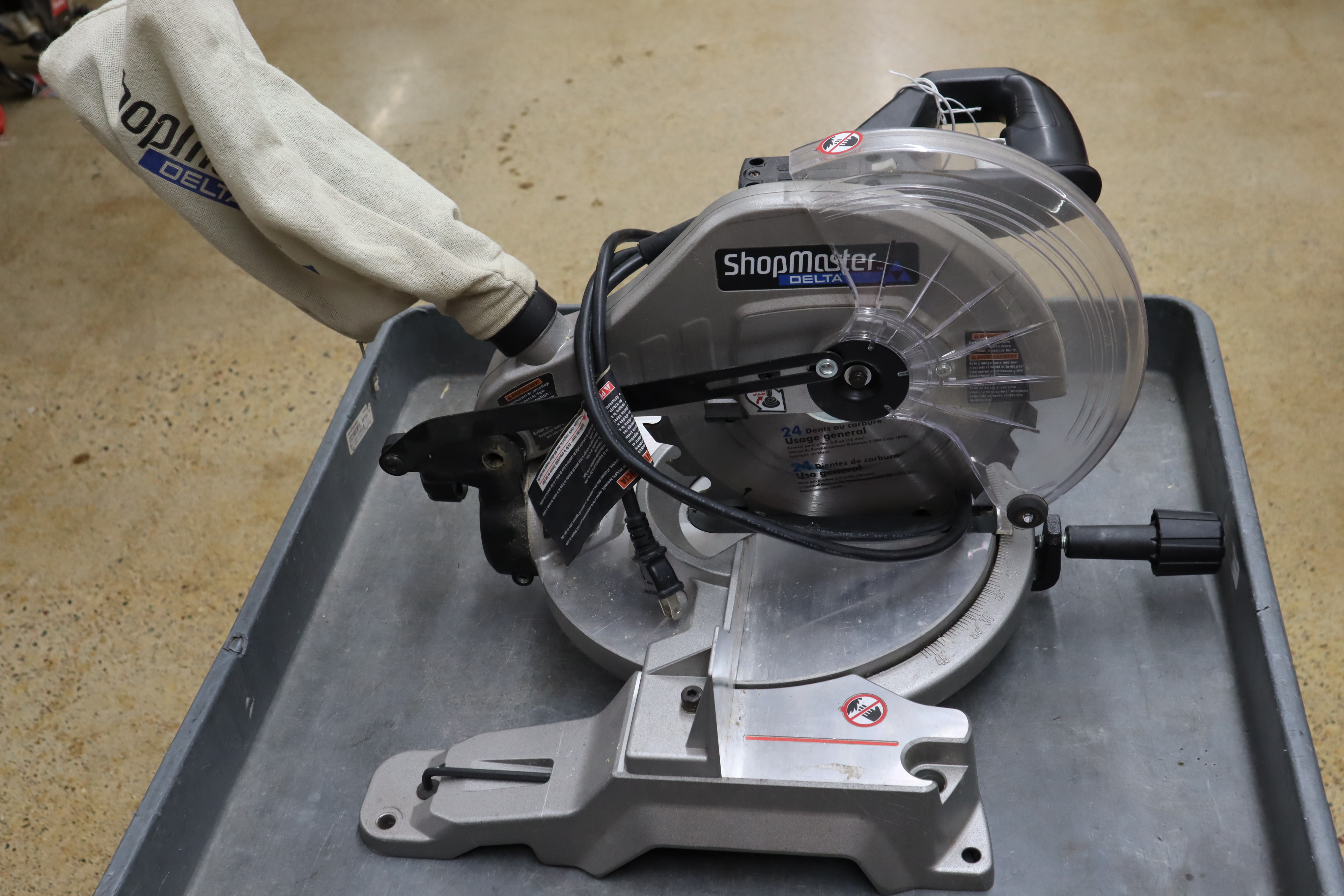 ShopMaster Delta S26260L 10 in. Sliding Compound Miter Saw Local Pickup