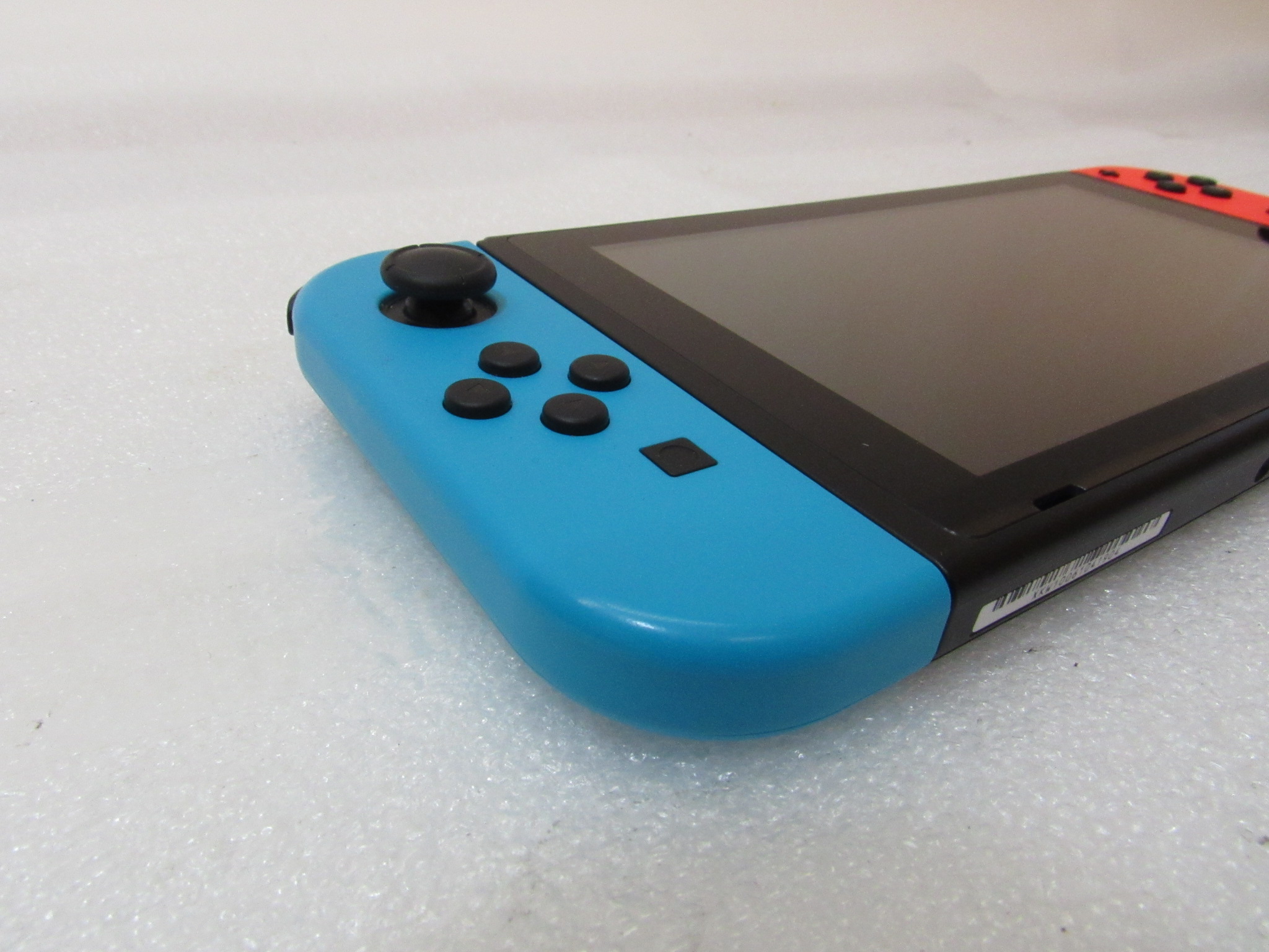 Nintendo HAC001 Switch Red Blue Joy Cons 32GB Console
